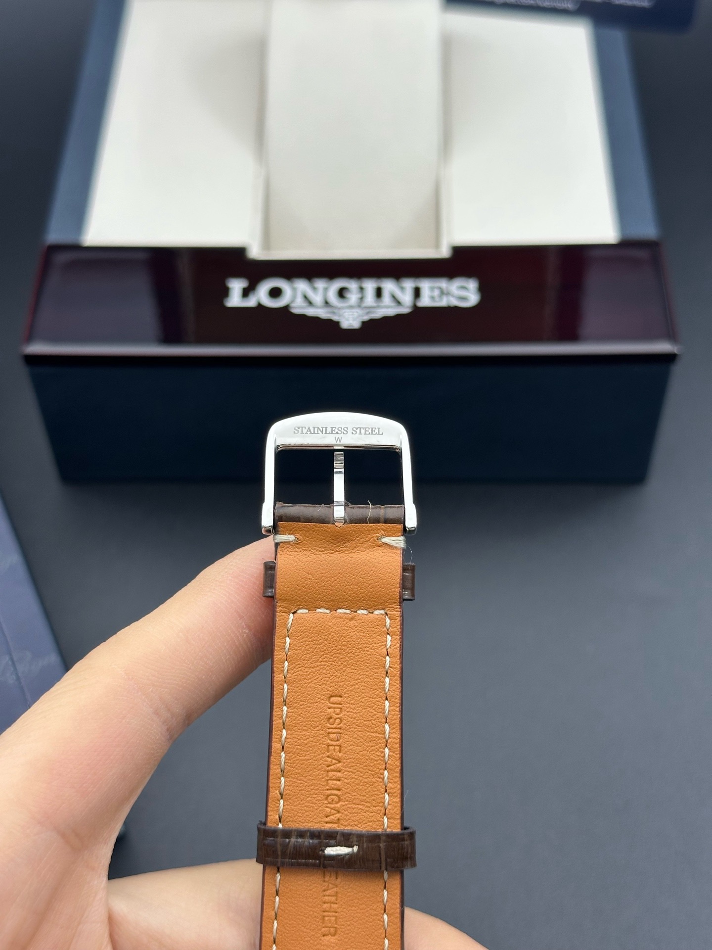 Longines L4.826.4.92.2 detail 5