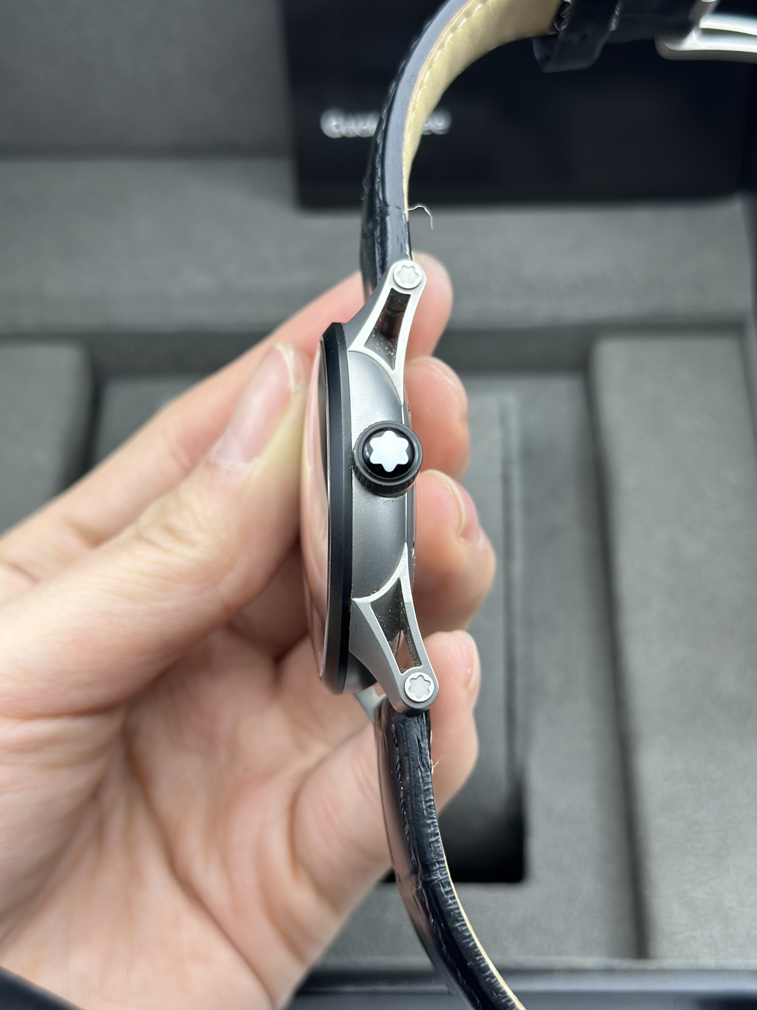 Montblanc U0113876 detail 3