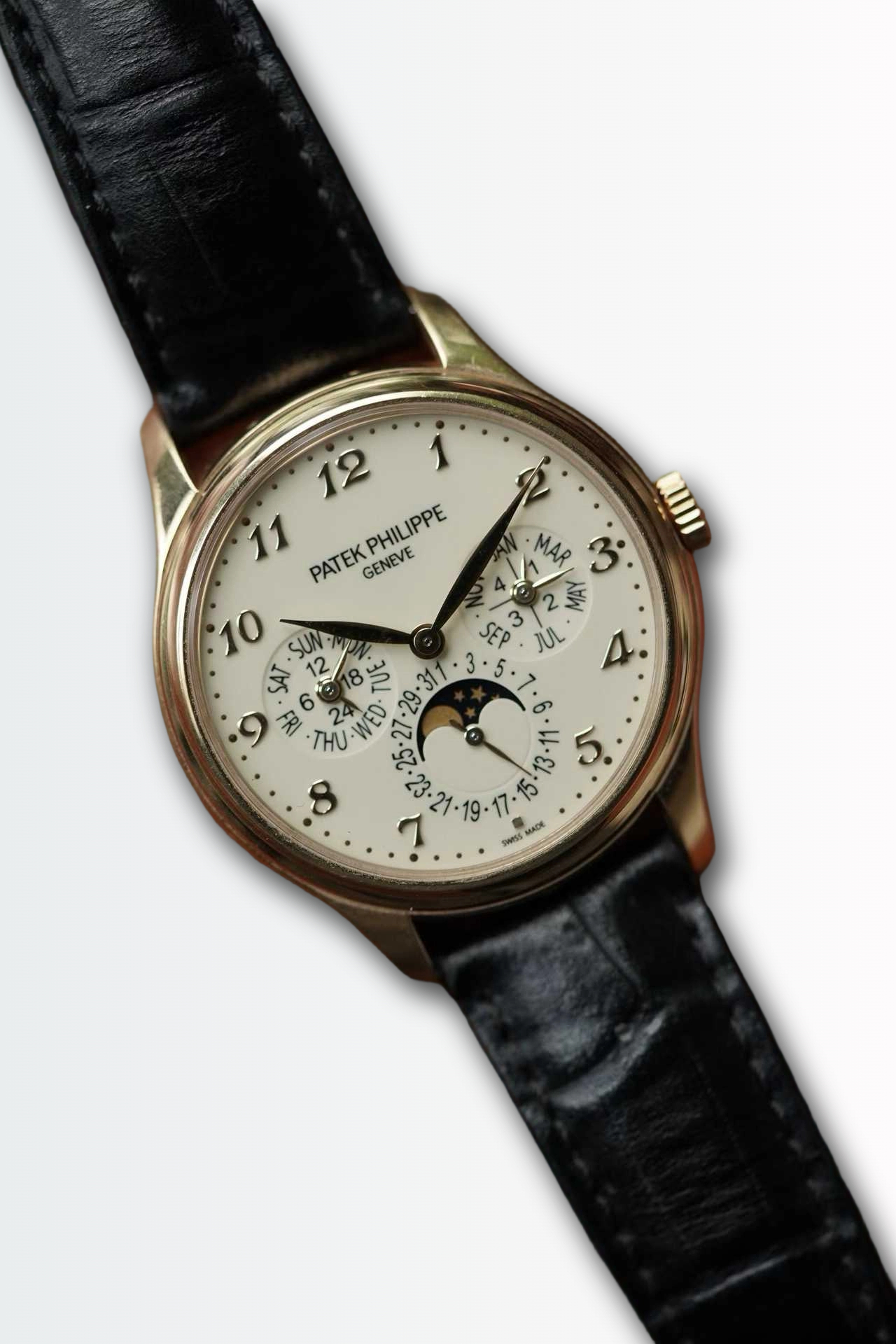 Patek Philippe 5327J detail 2