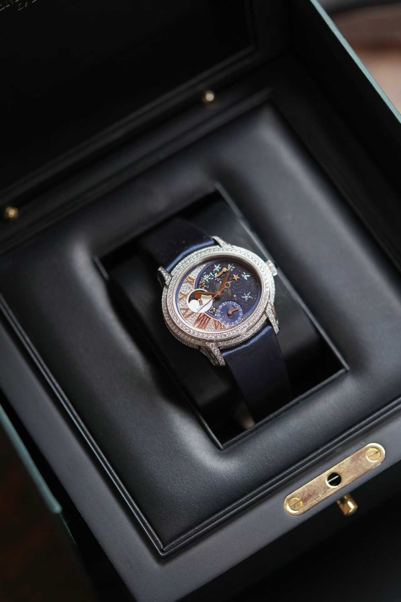 Audemars Piguet 77316BC.ZZ.D007SU.01 detail 3