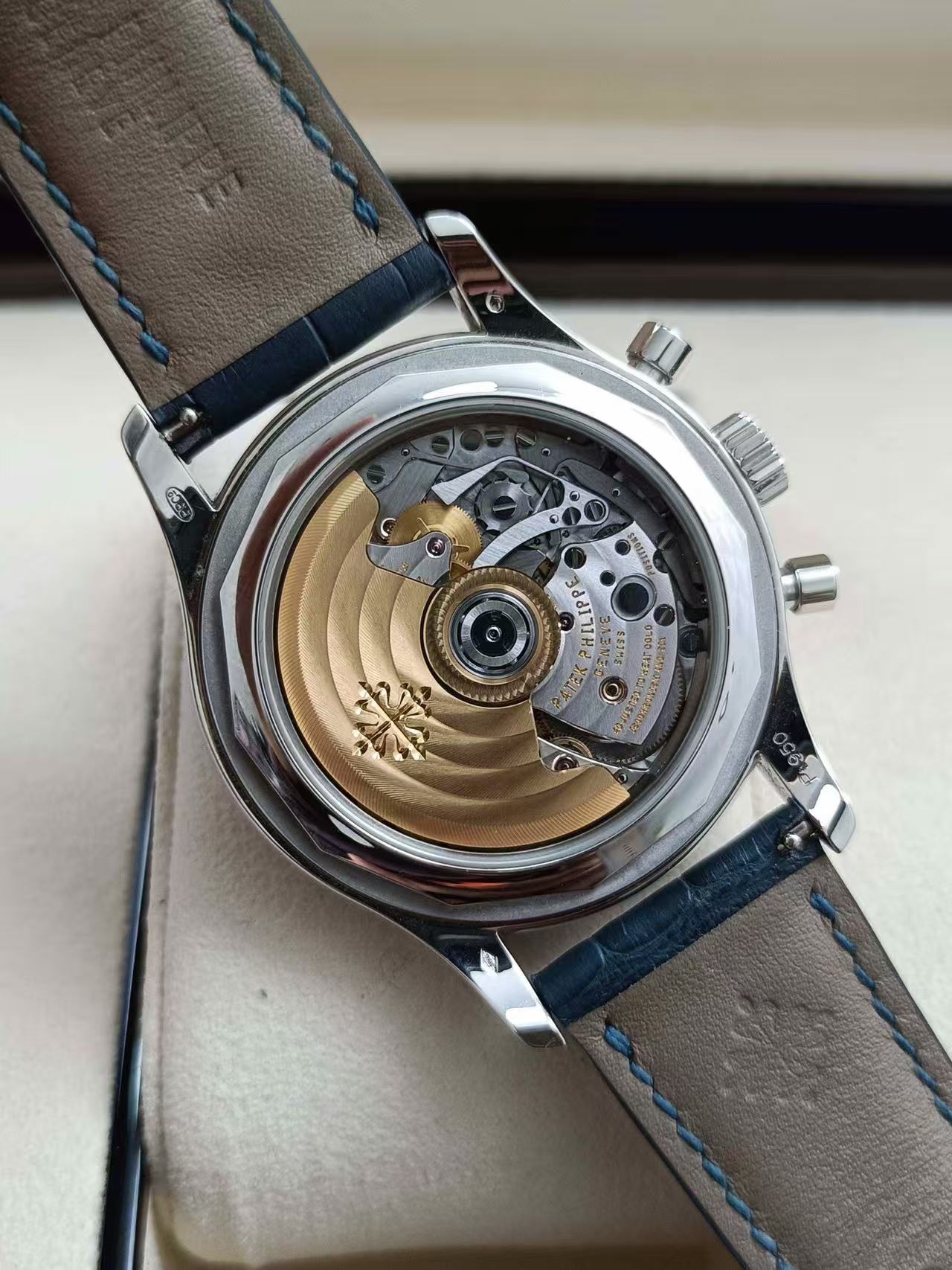Patek Philippe 5961P detail 4