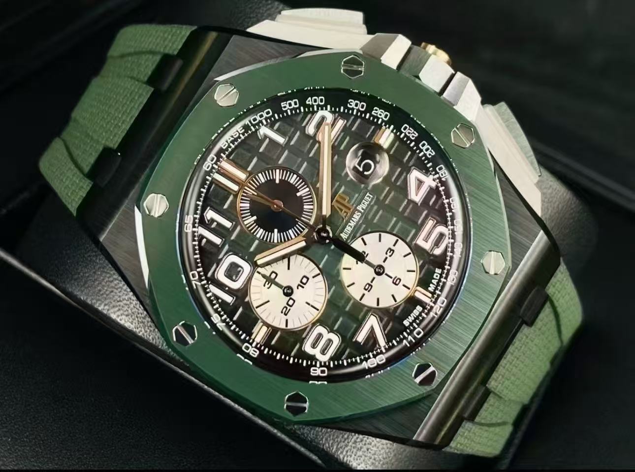 Audemars Piguet 26405CE.OO.A056CA.01