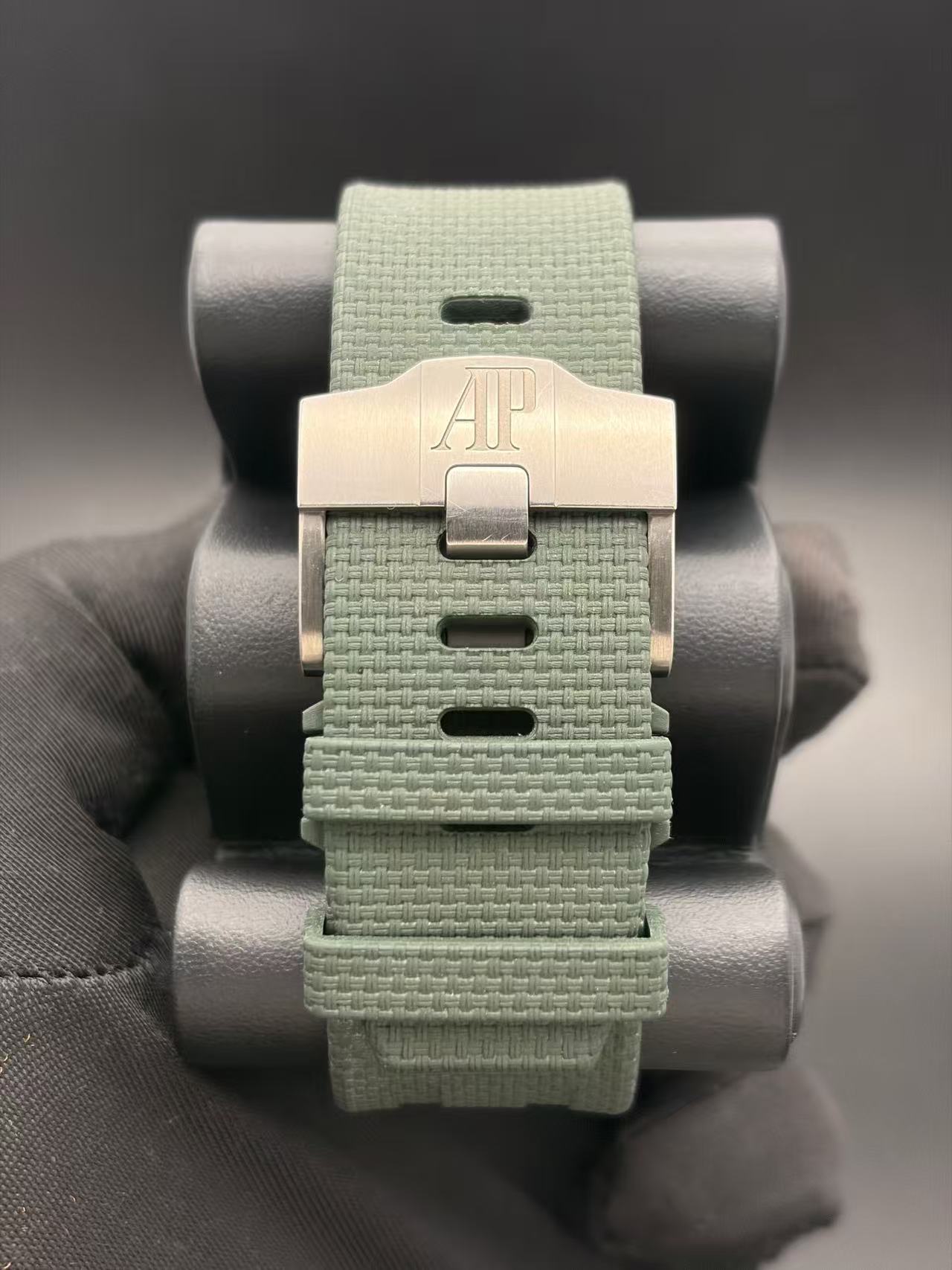 Audemars Piguet 26405CE.OO.A056CA.01 detail 1