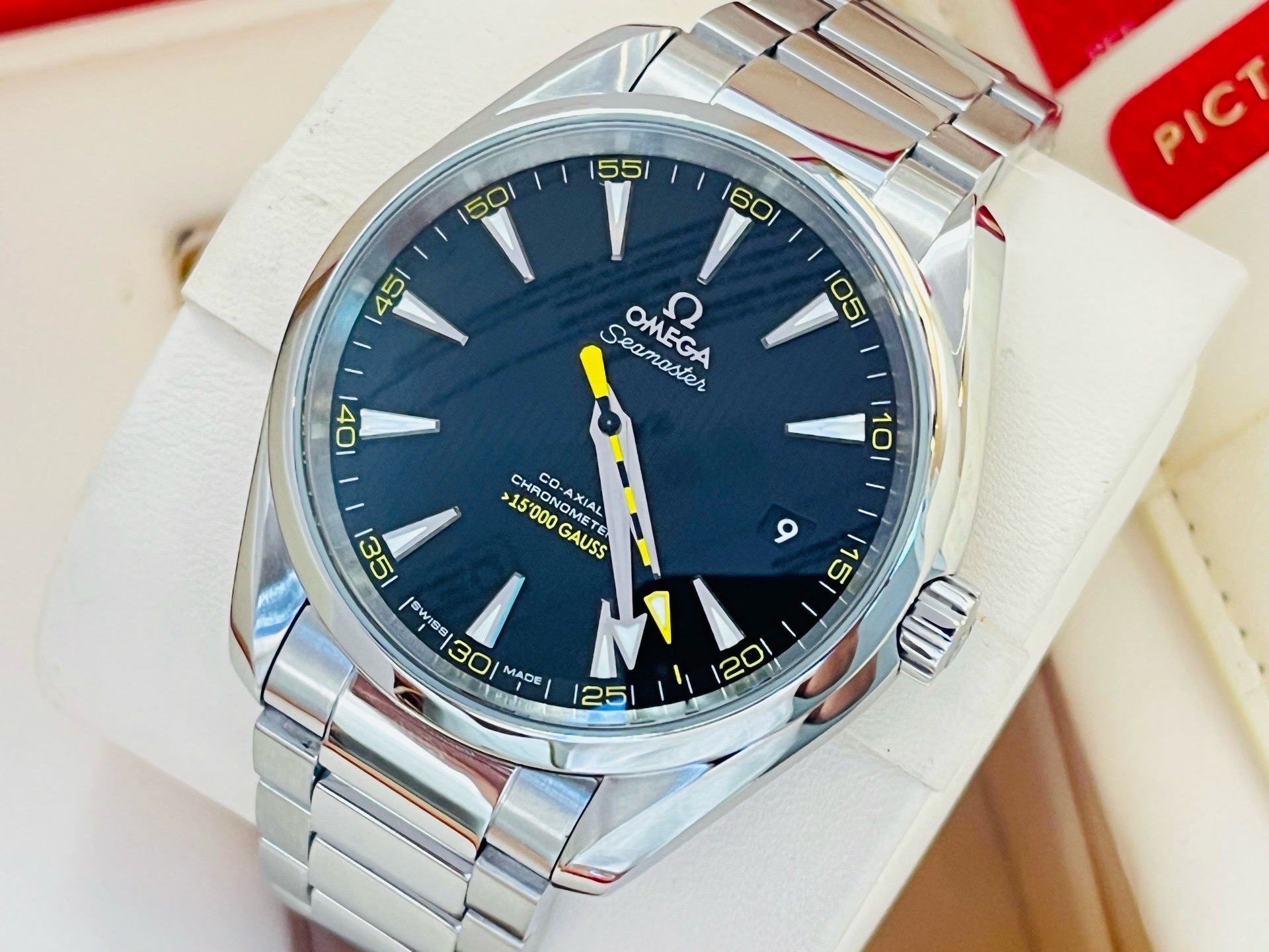 Omega 231.10.42.21.01.002