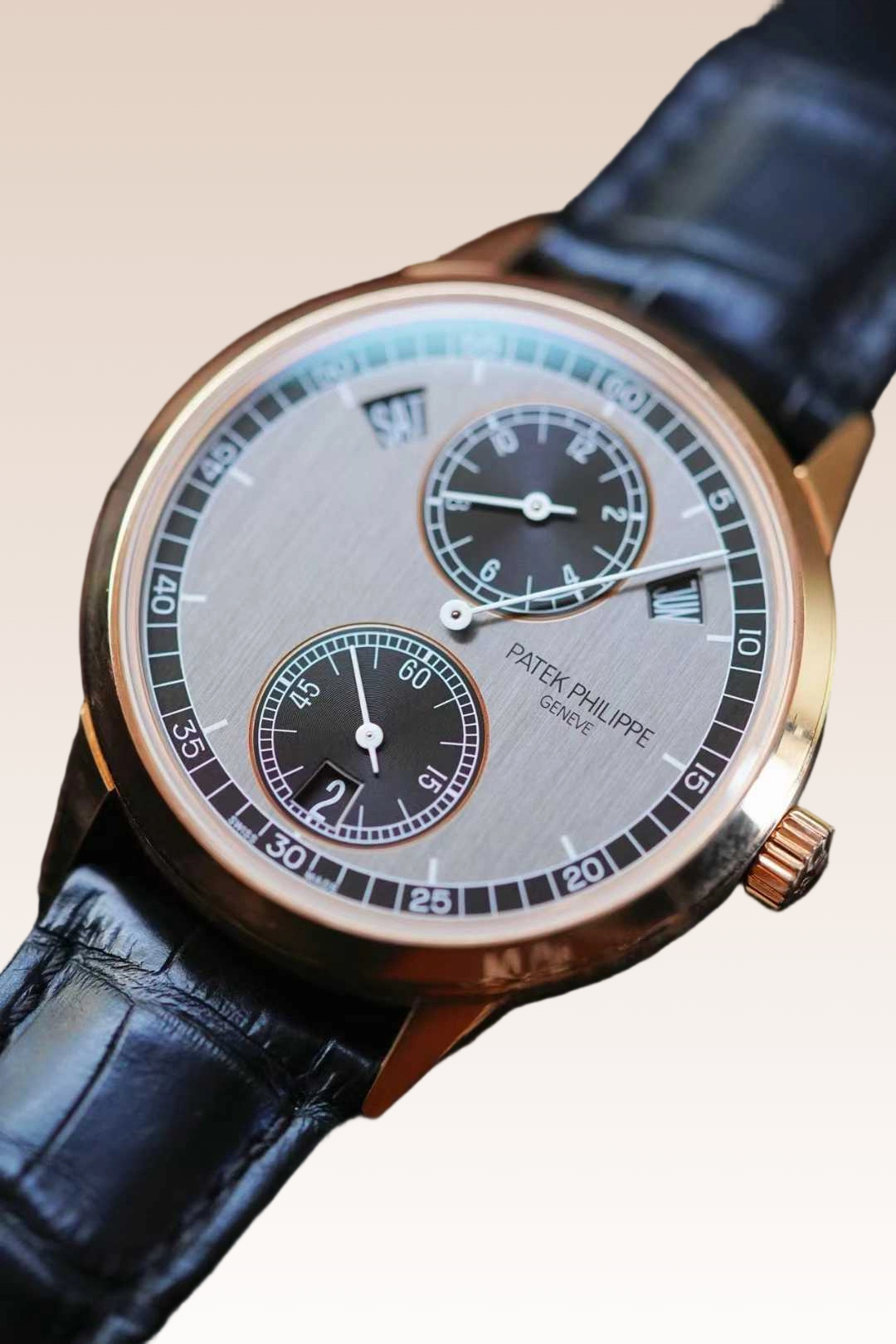 Patek Philippe 5235 / 50R-001 detail 5