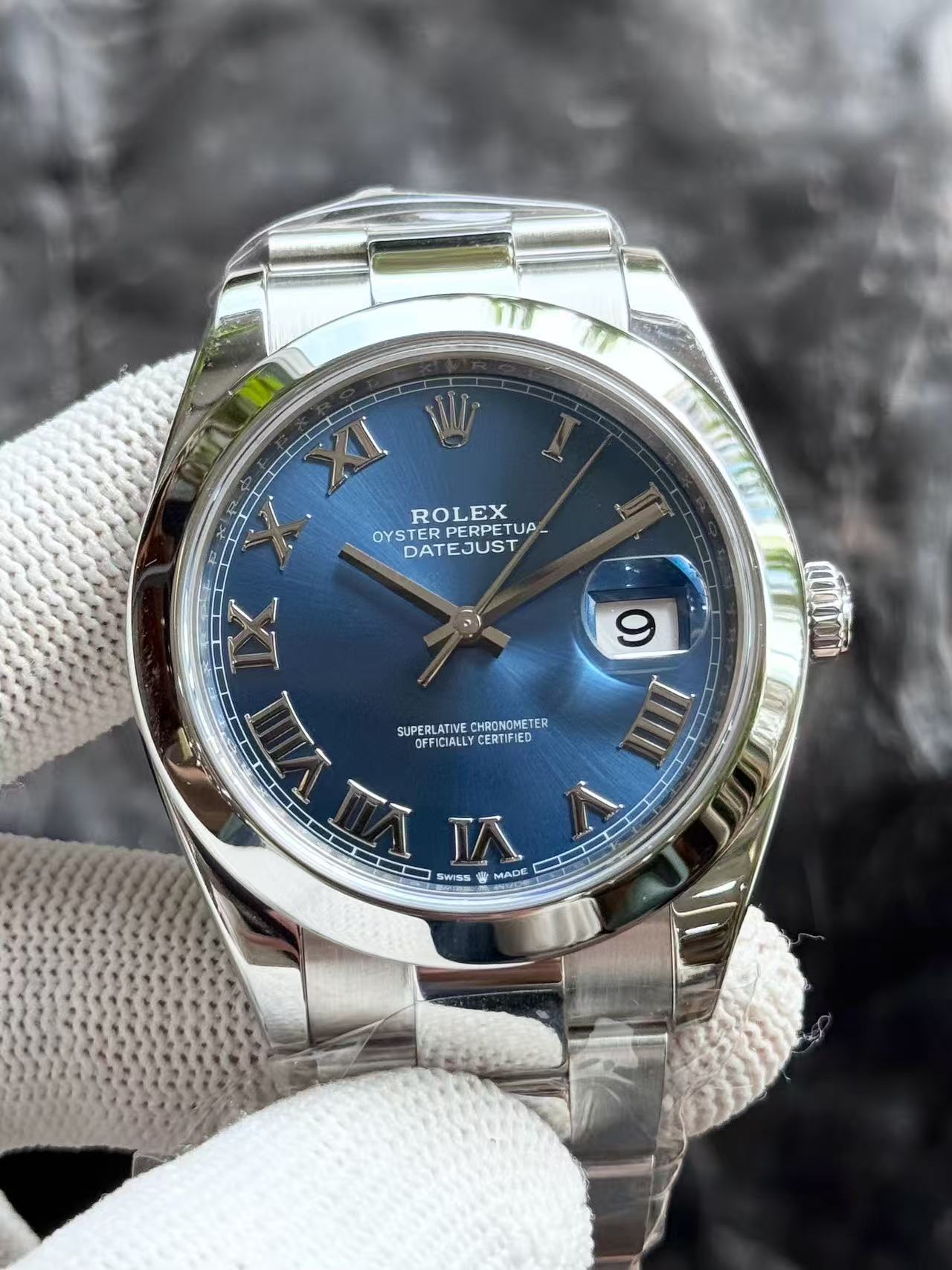 Rolex m126300-0017