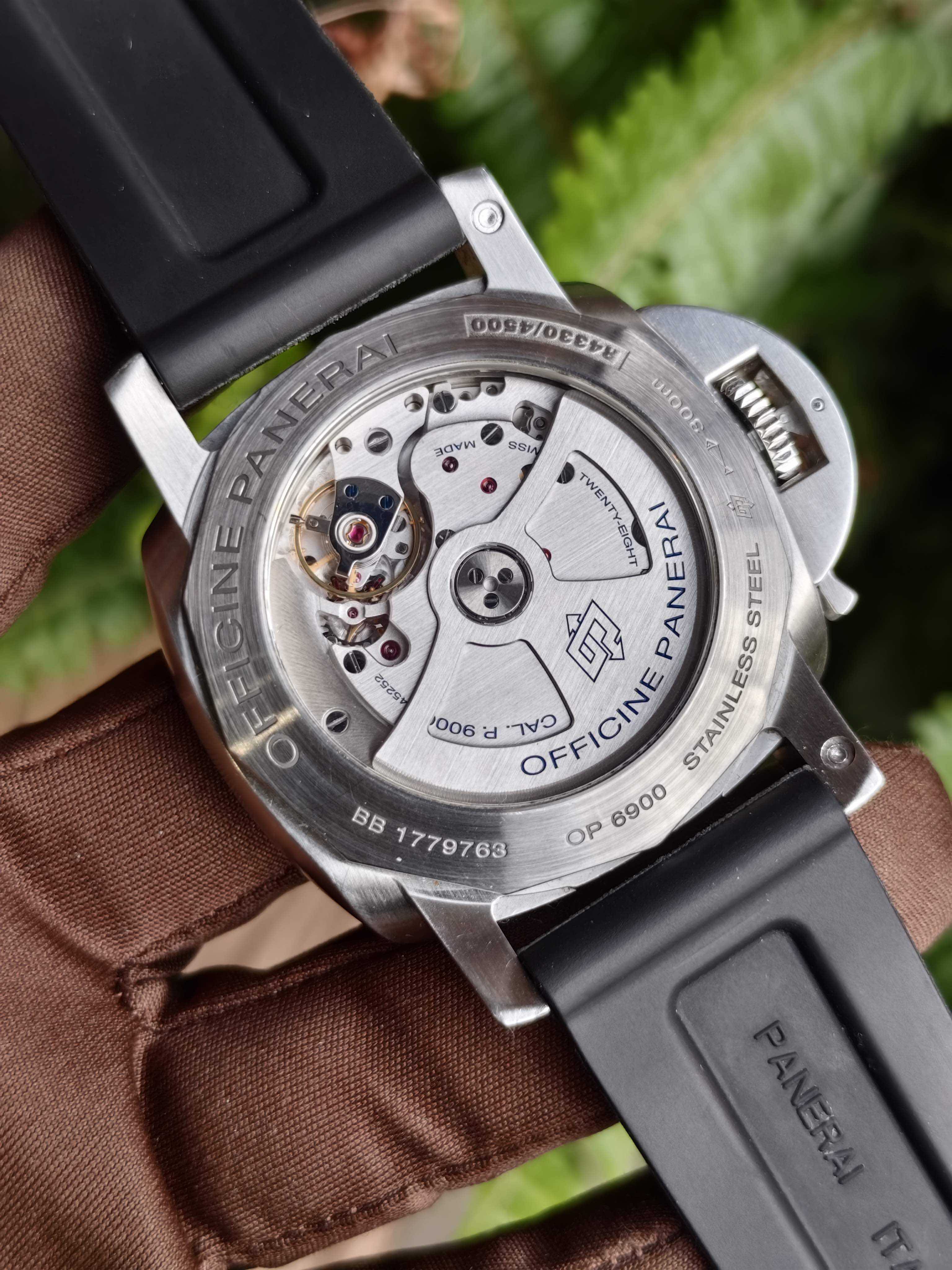 Panerai PAM00312 detail 6