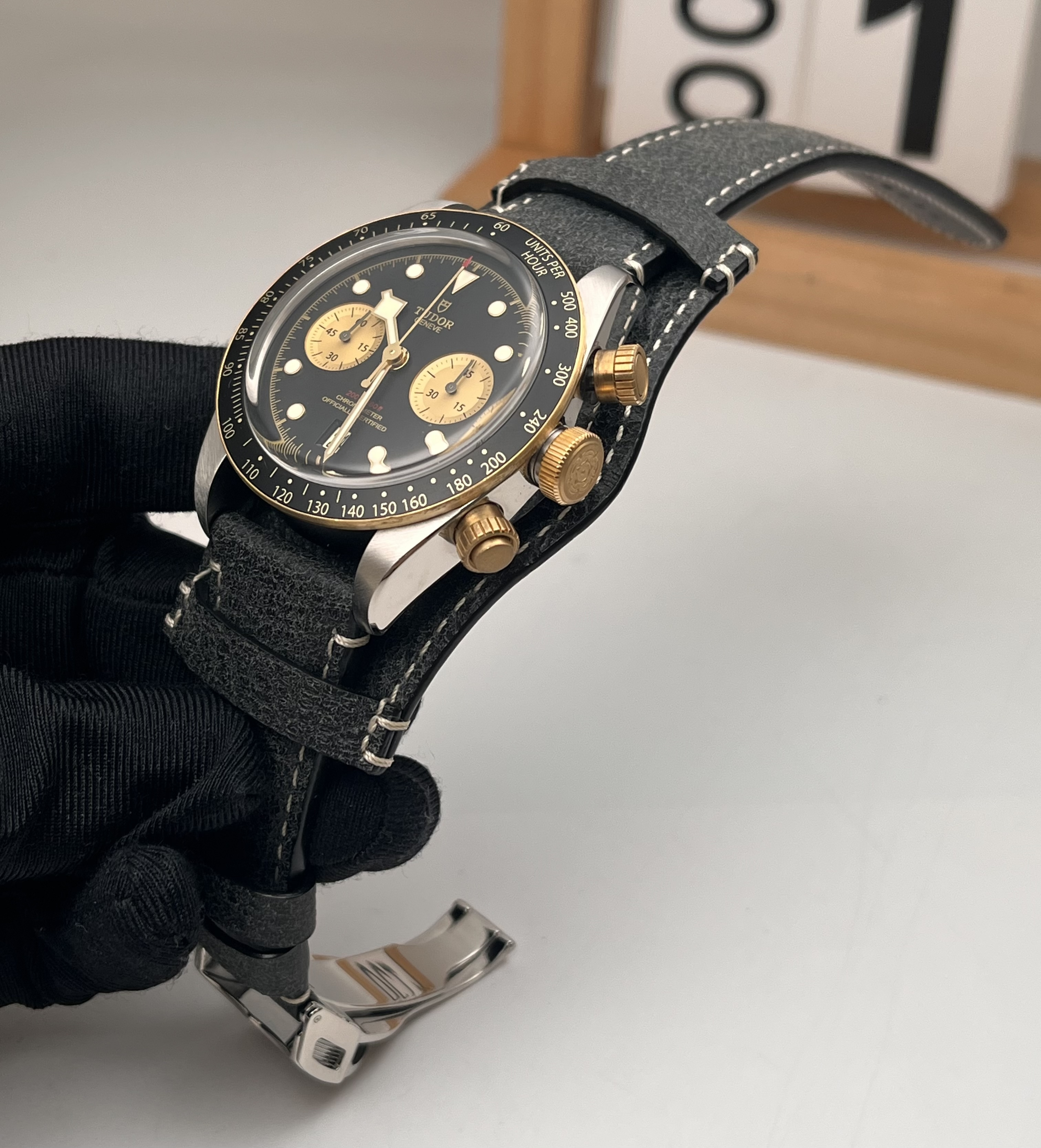 Tudor M79363N-0002 detail 1