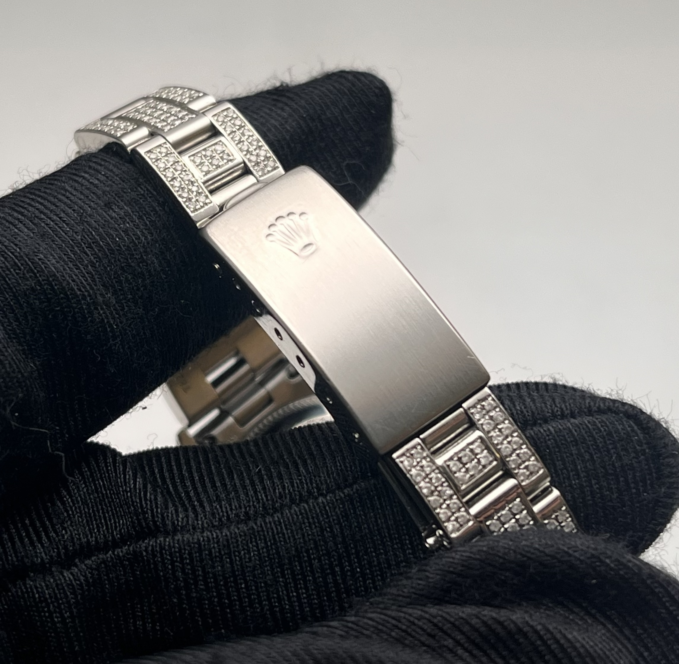 Rolex 76038 detail 3