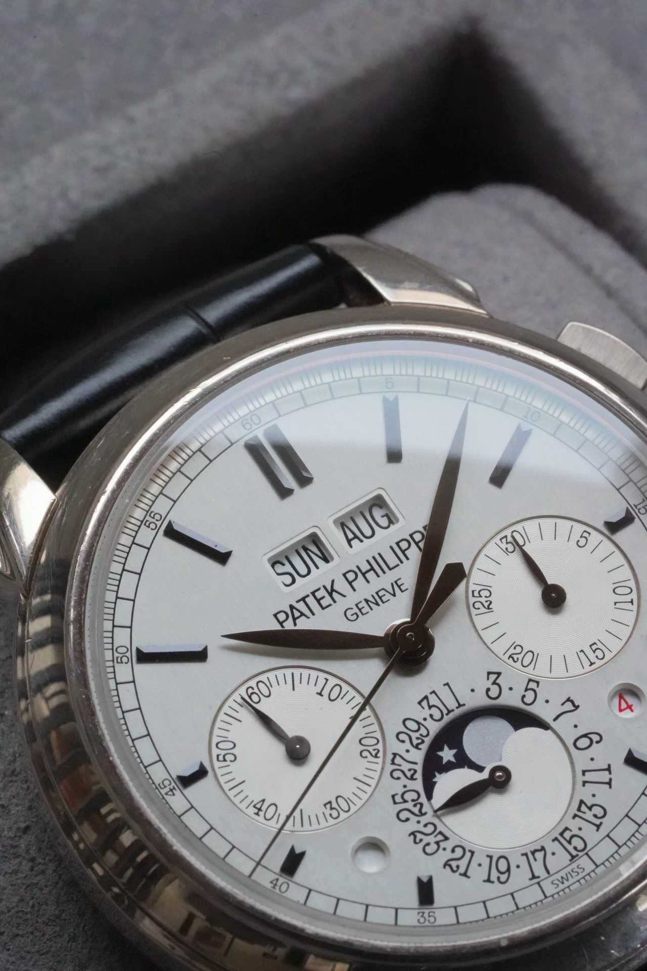 Patek Philippe 5270G