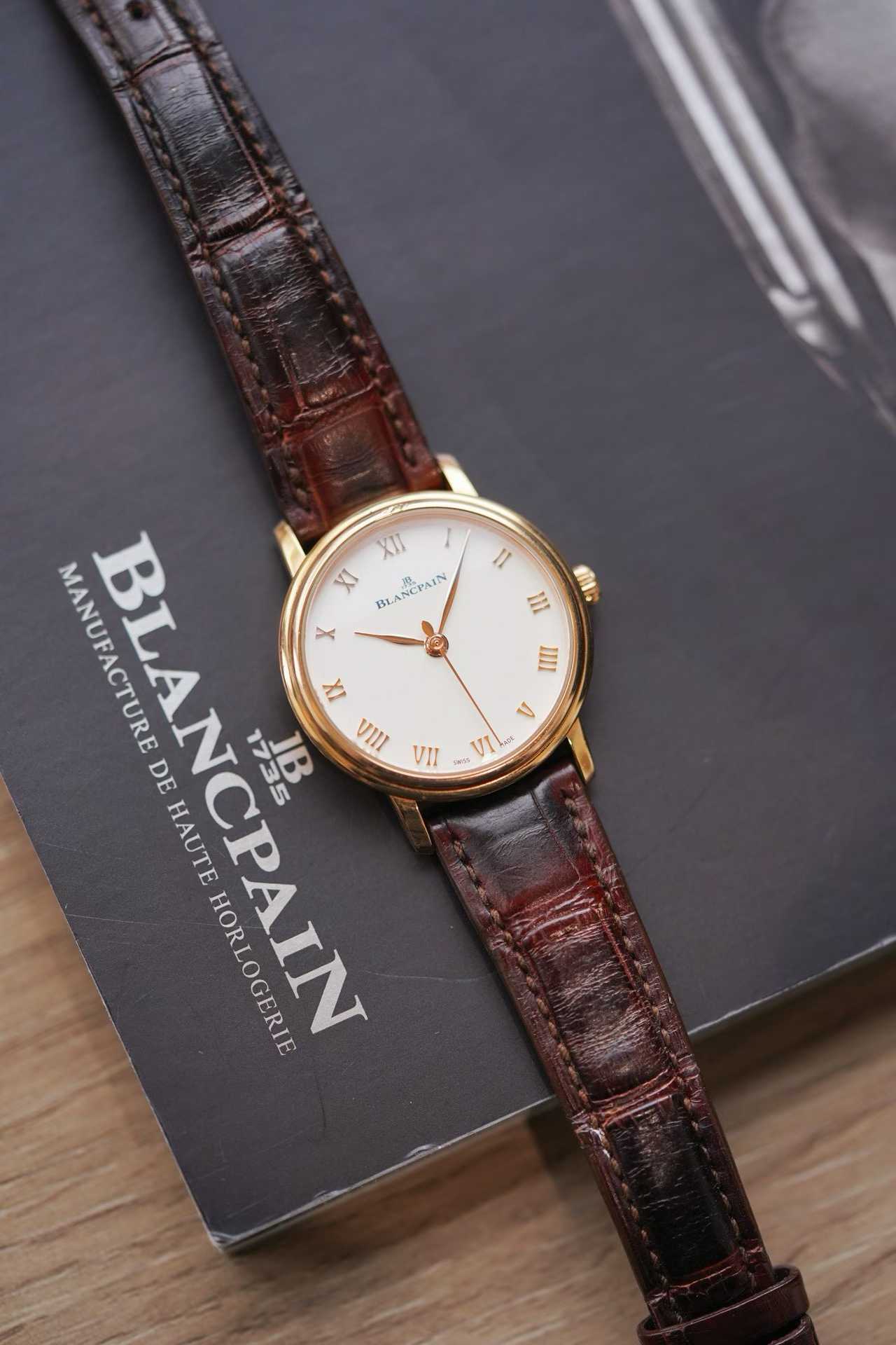 Blancpain 6104-3642-55A detail 6
