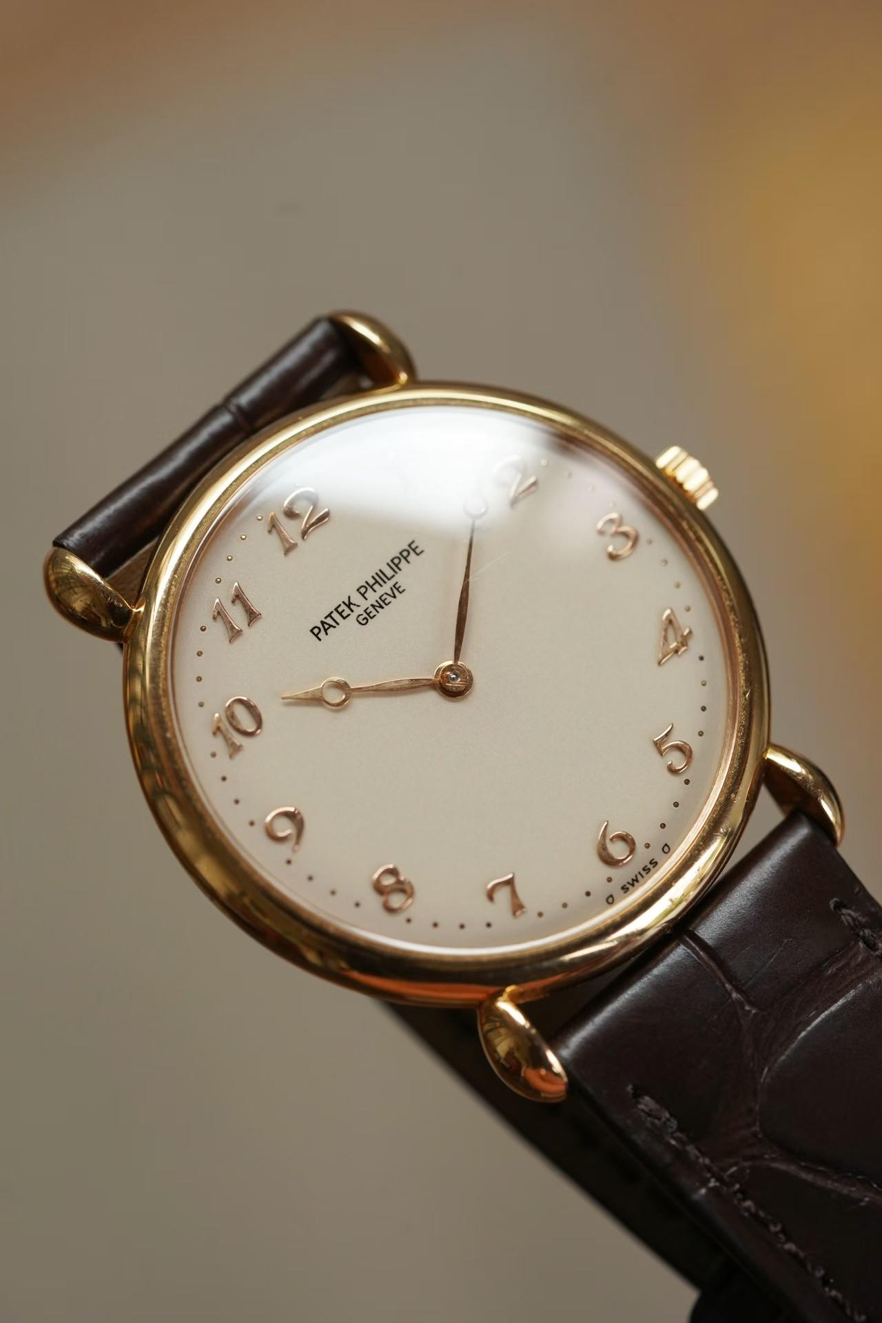Patek Philippe 3820 detail 4