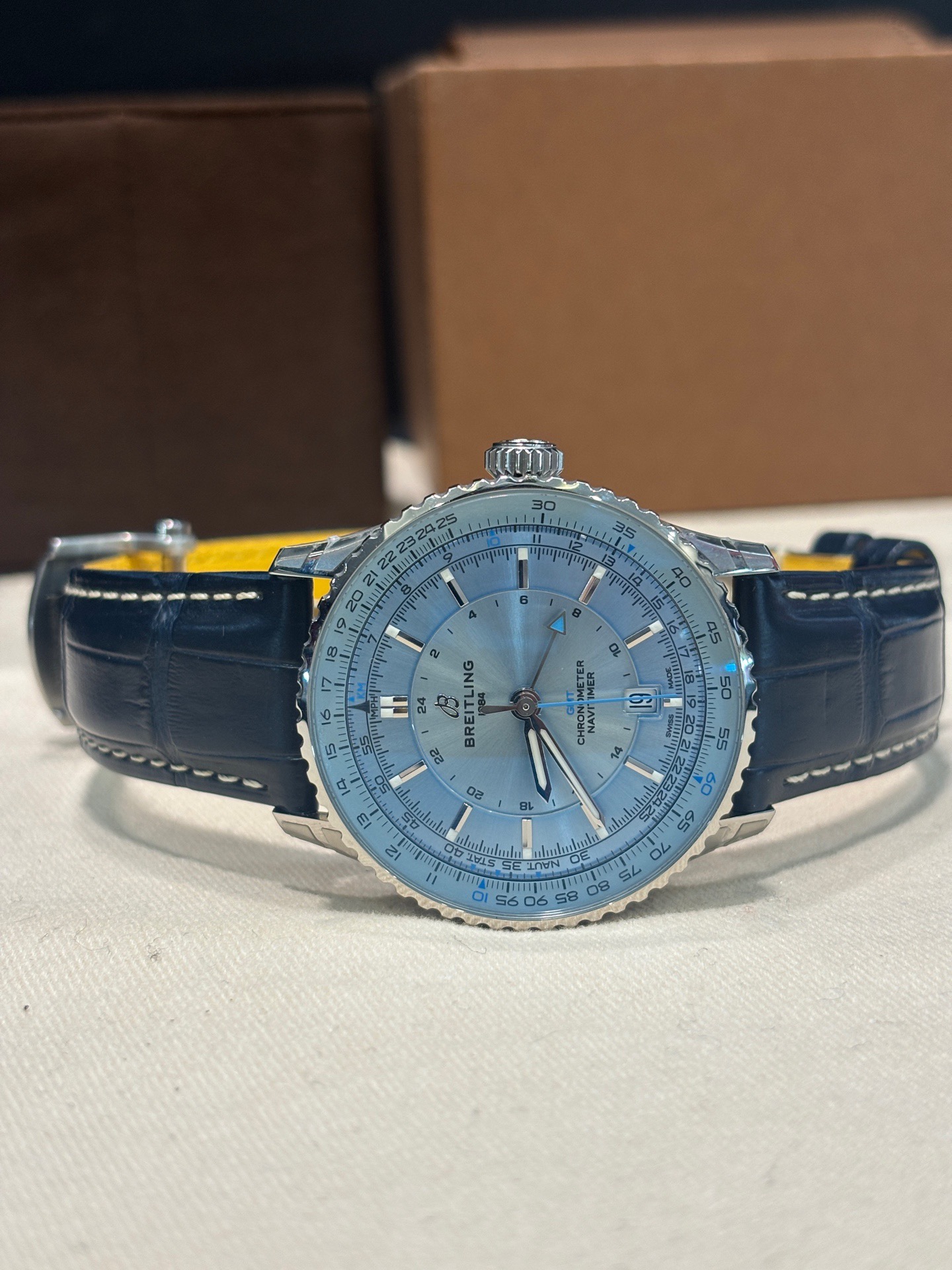 Breitling A32310171C1P1 detail 2