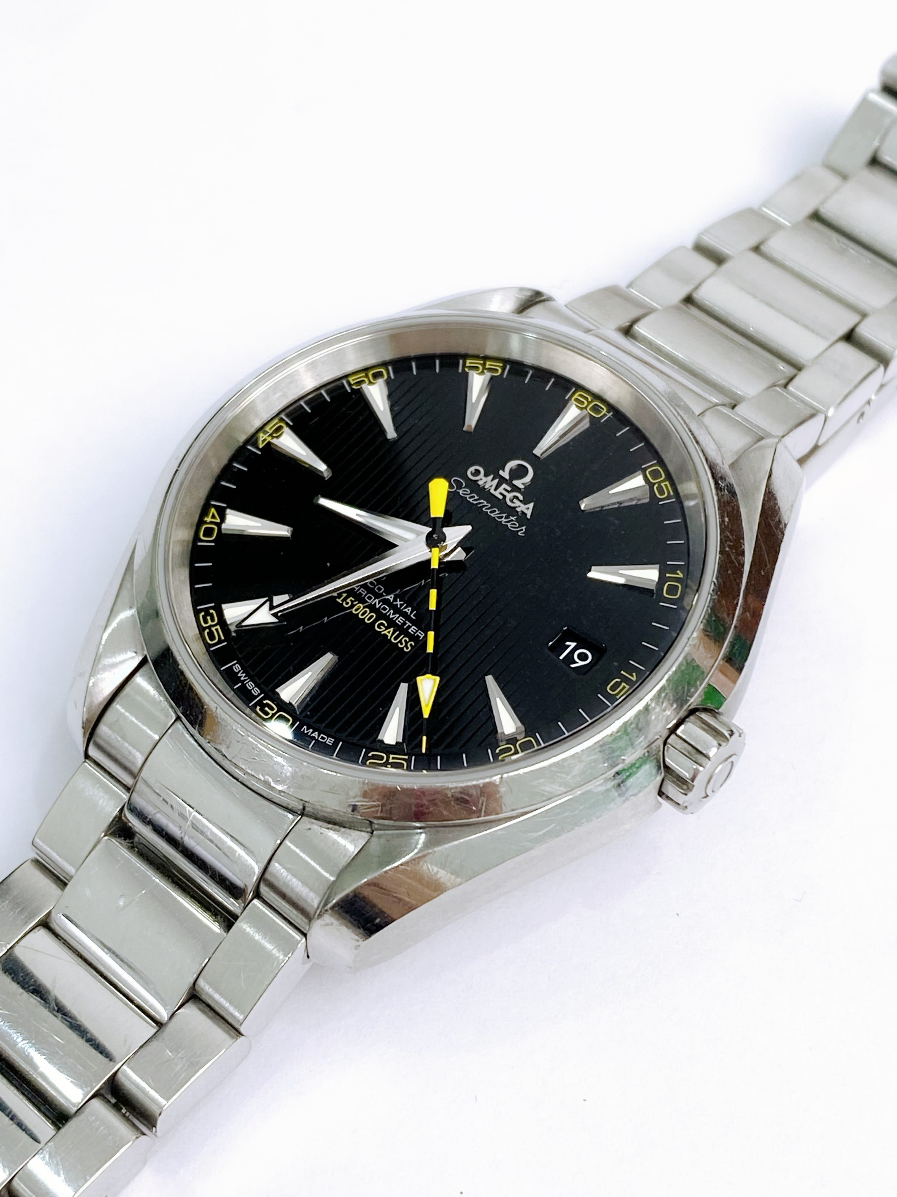 Omega 231.10.42.21.01.002 detail 1