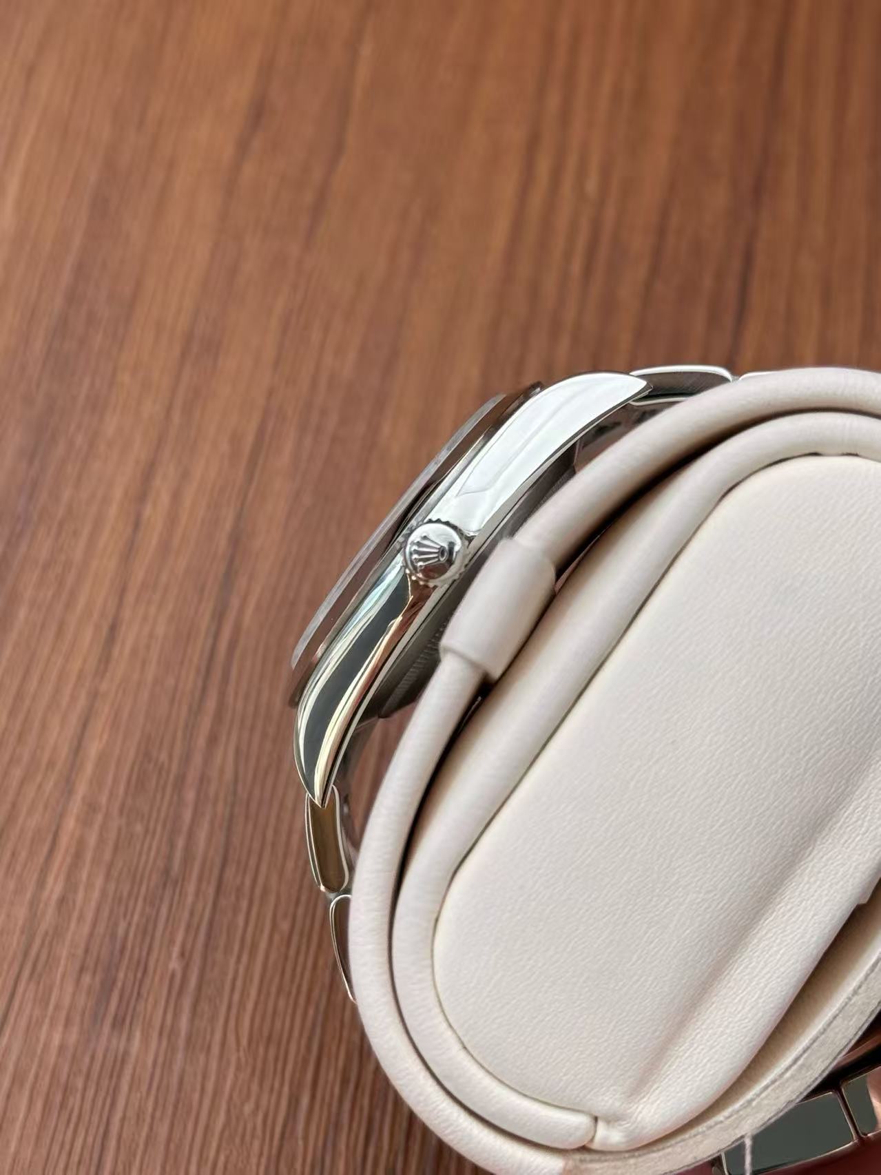 Rolex m214270-0003 detail 2