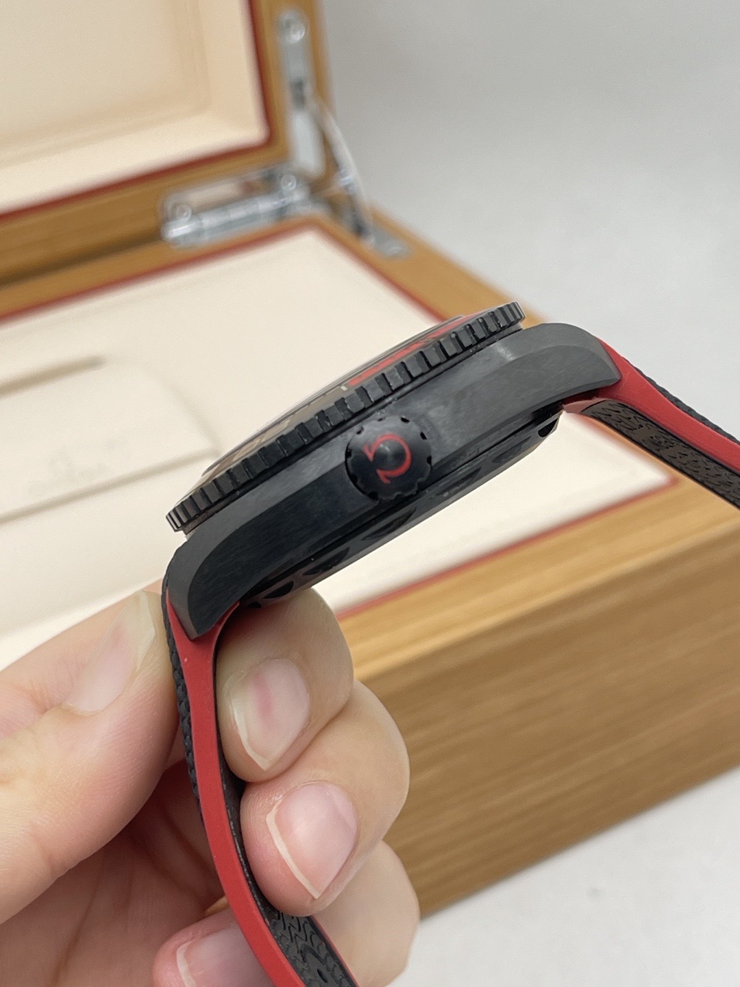 Omega 215.92.46.22.01.003 detail 5