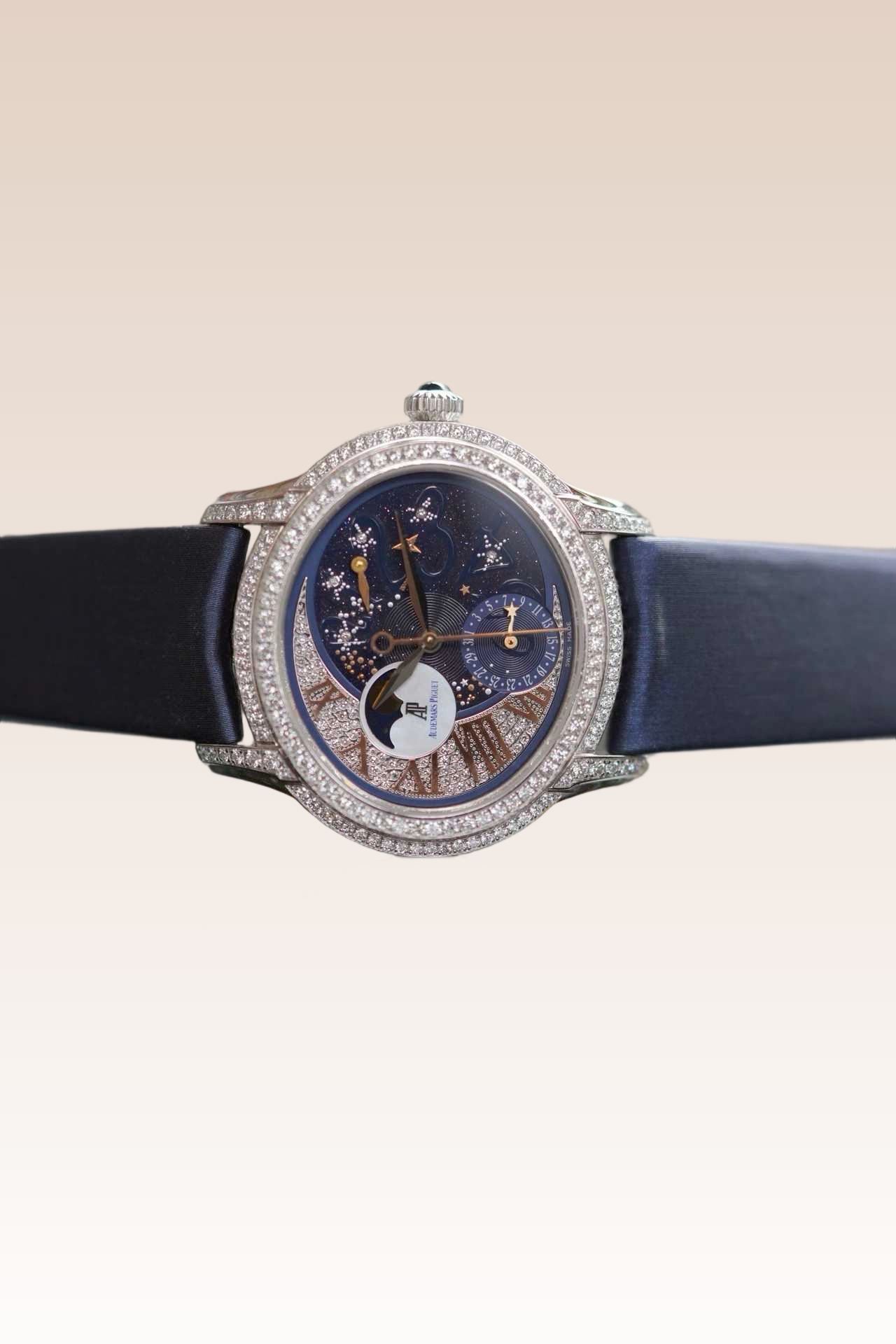 Audemars Piguet 77316BC.ZZ.D007SU.01 detail 1