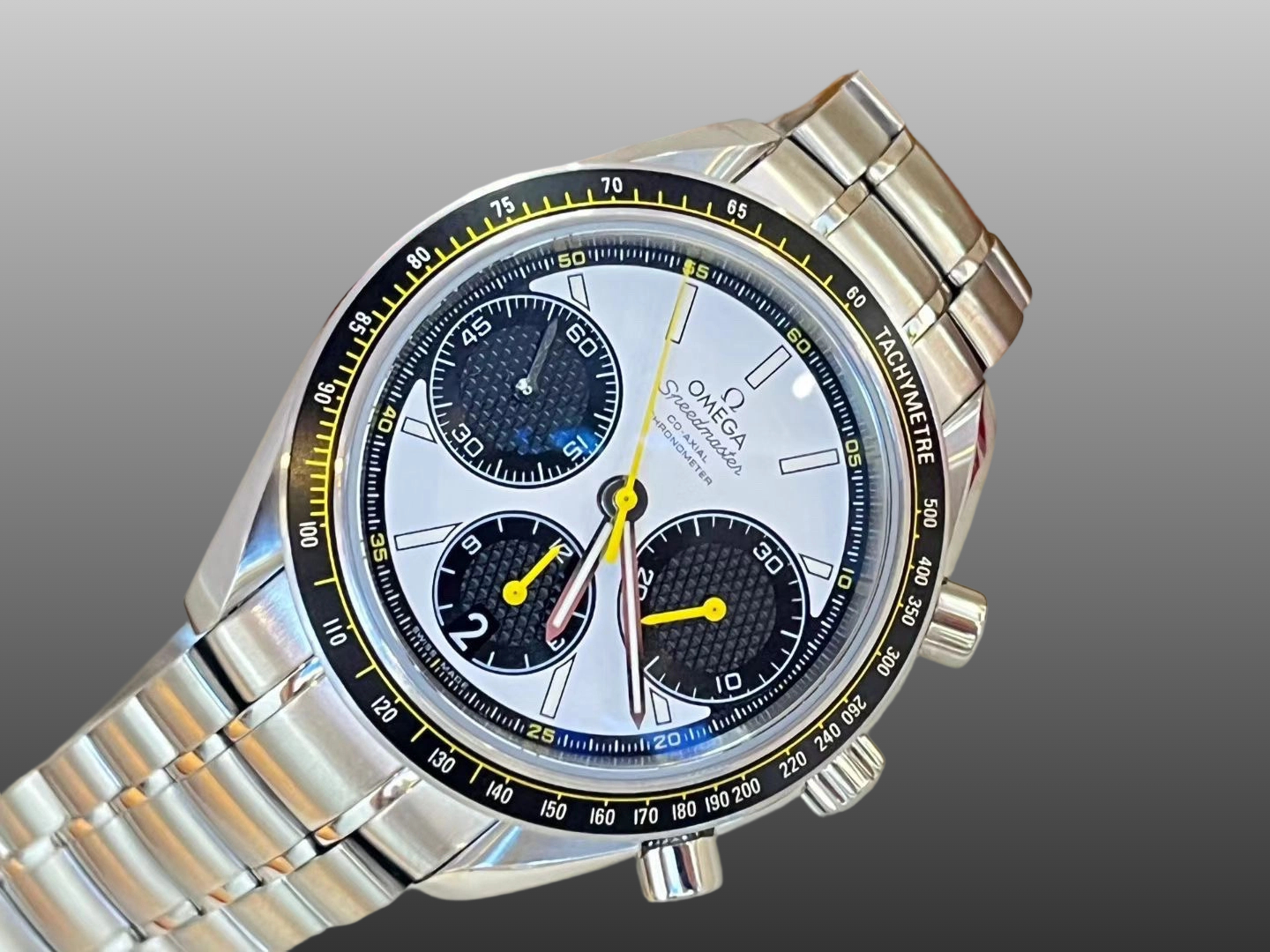 Omega 326.30.40.50.04.001 detail 7