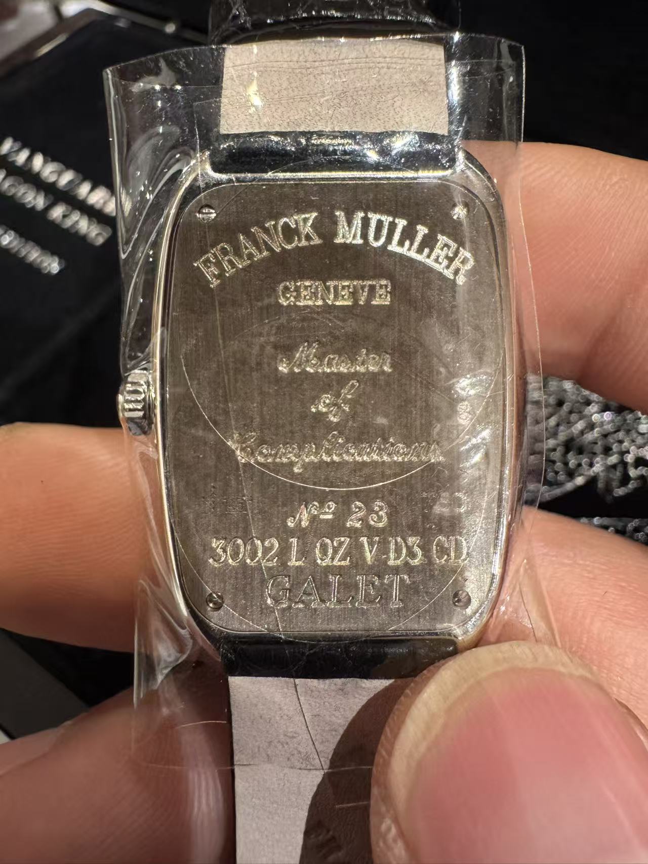 Franck Muller 3002 L QZ V D3 CD WG detail 1