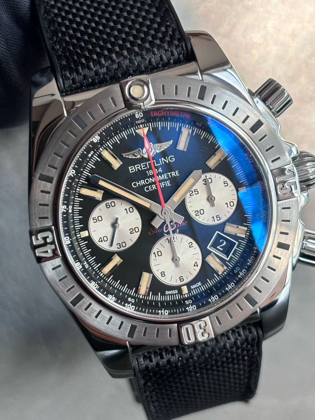 Breitling AB01154G