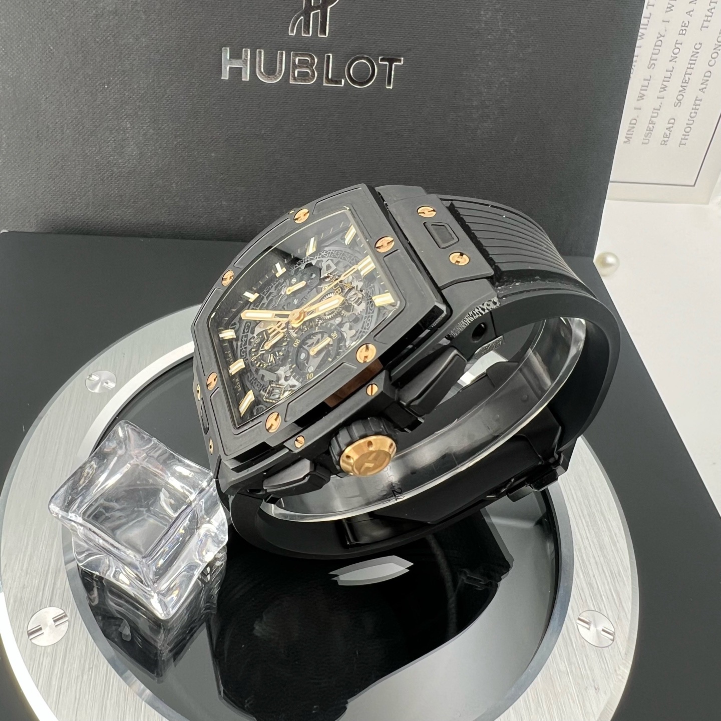 Hublot 642.CI.0181.RX.SEA detail 1
