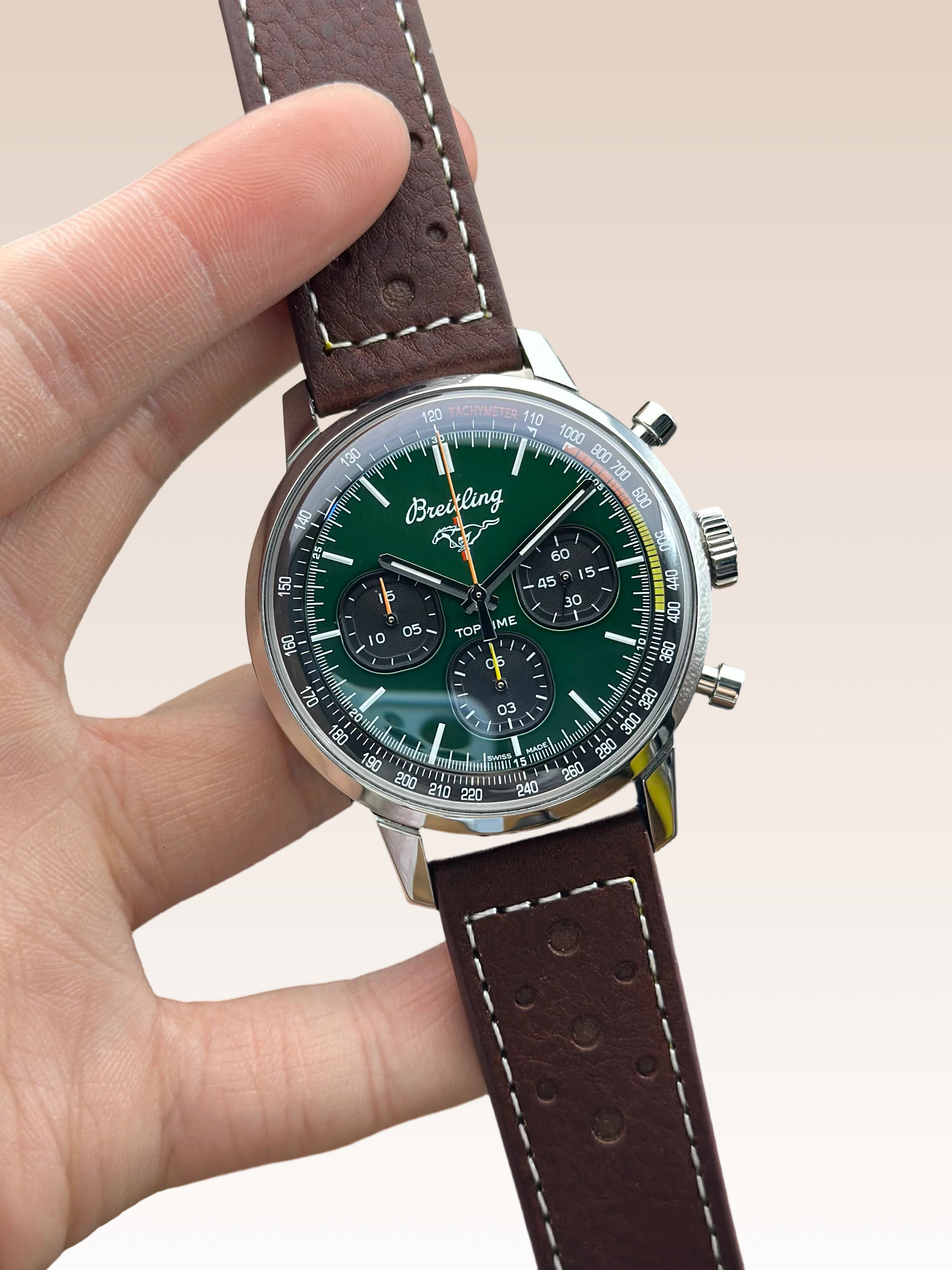 Breitling A253101A1L1X1