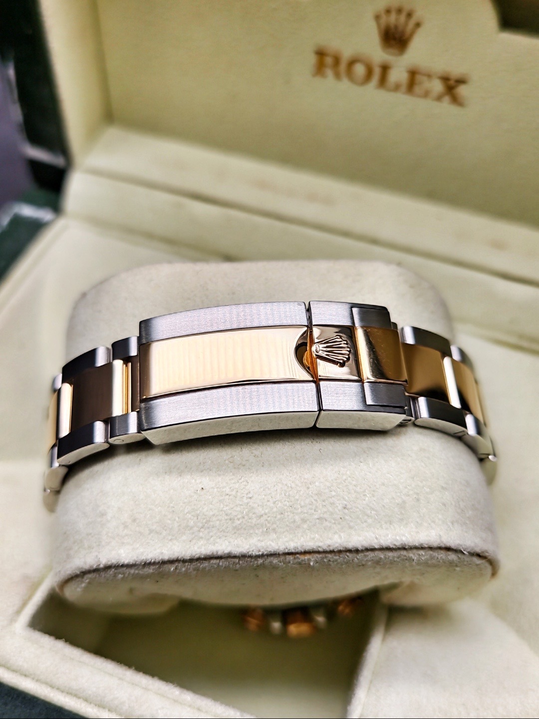 Rolex 116523 detail 6
