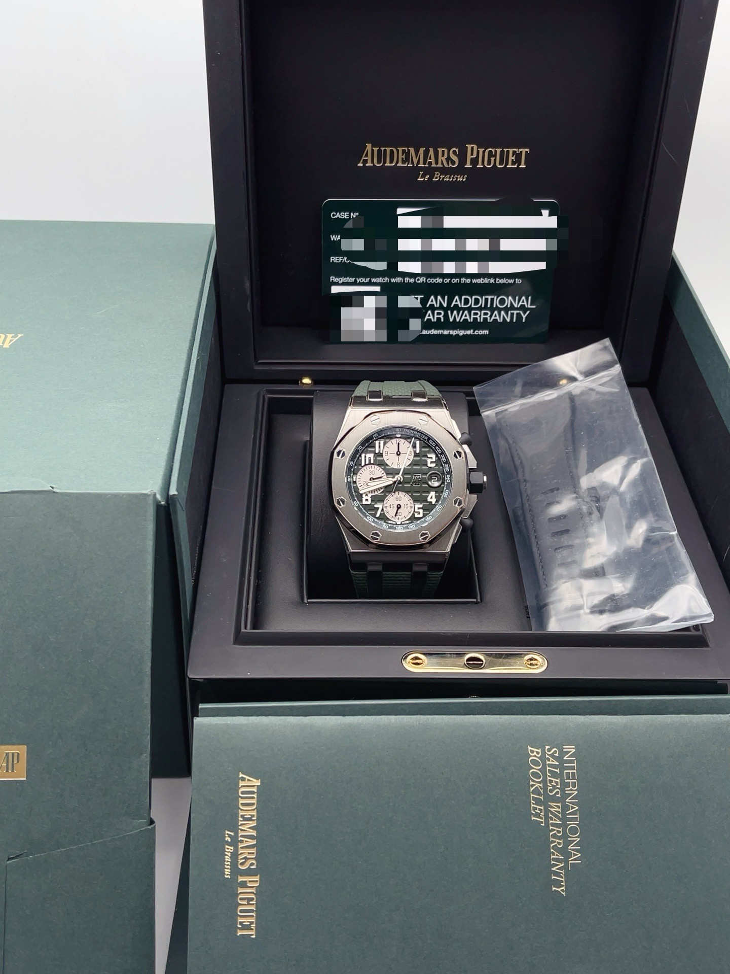 Audemars Piguet 26238TI.OO.A056CA.01 detail 7