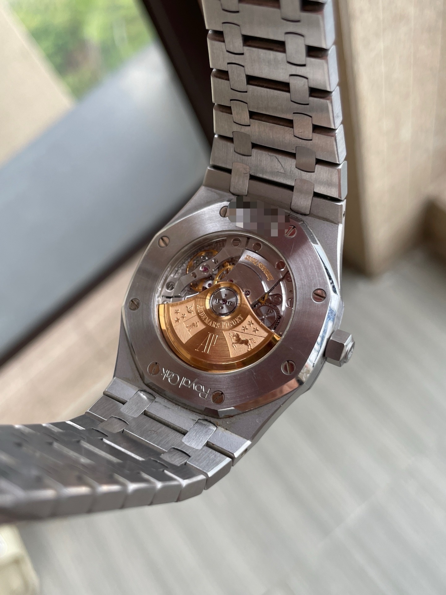 Audemars Piguet 15300st detail 8