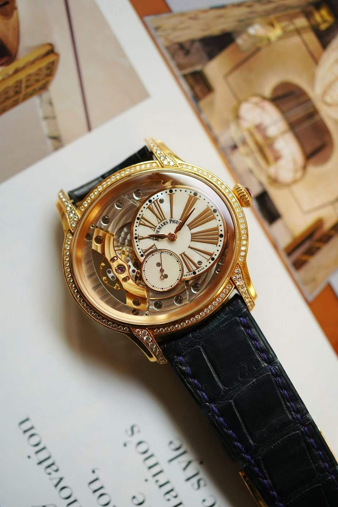 Audemars Piguet 77247OR.ZZ.A812CR.01
