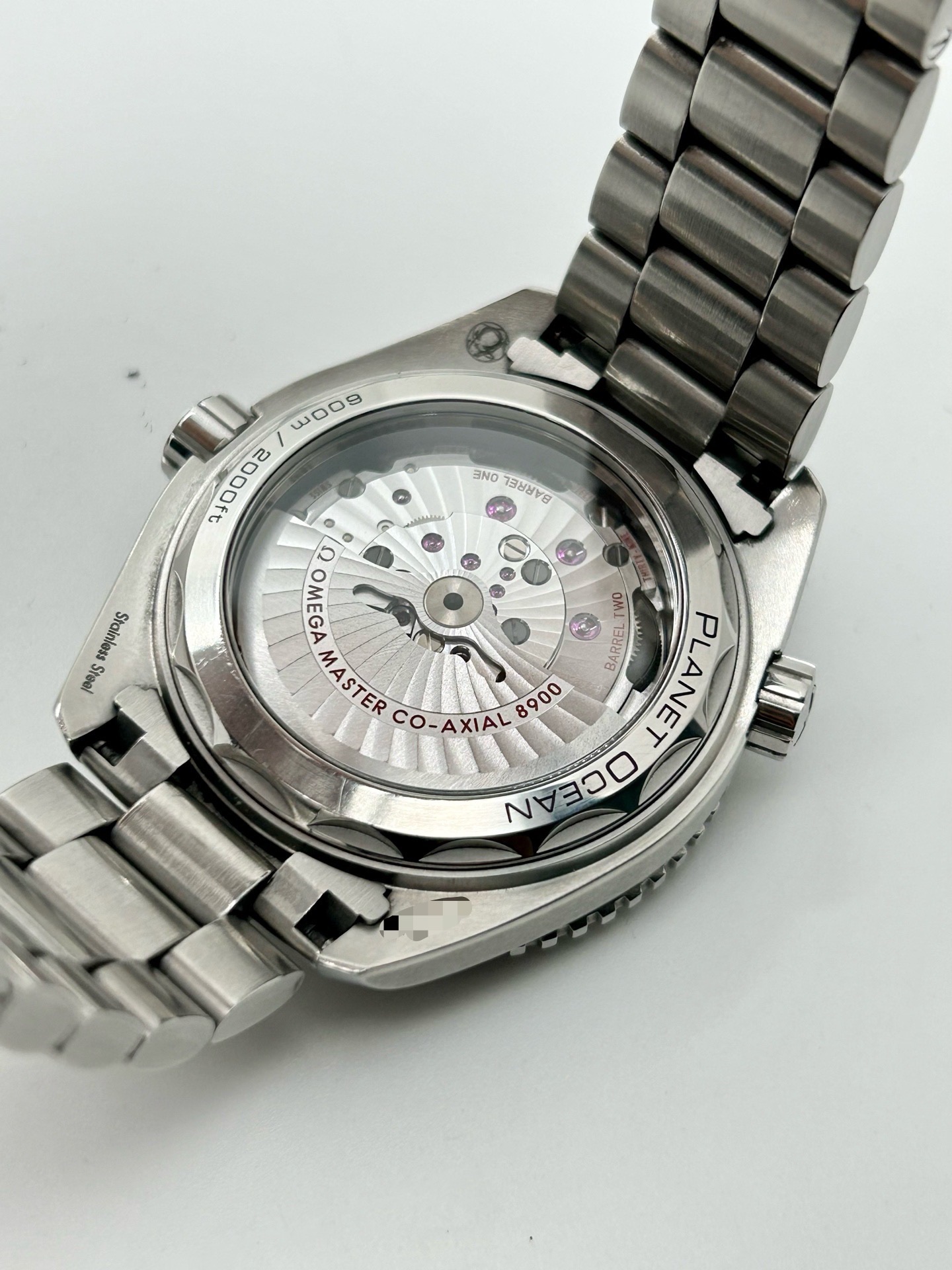 Omega 215.30.44.21.01.002 detail 5
