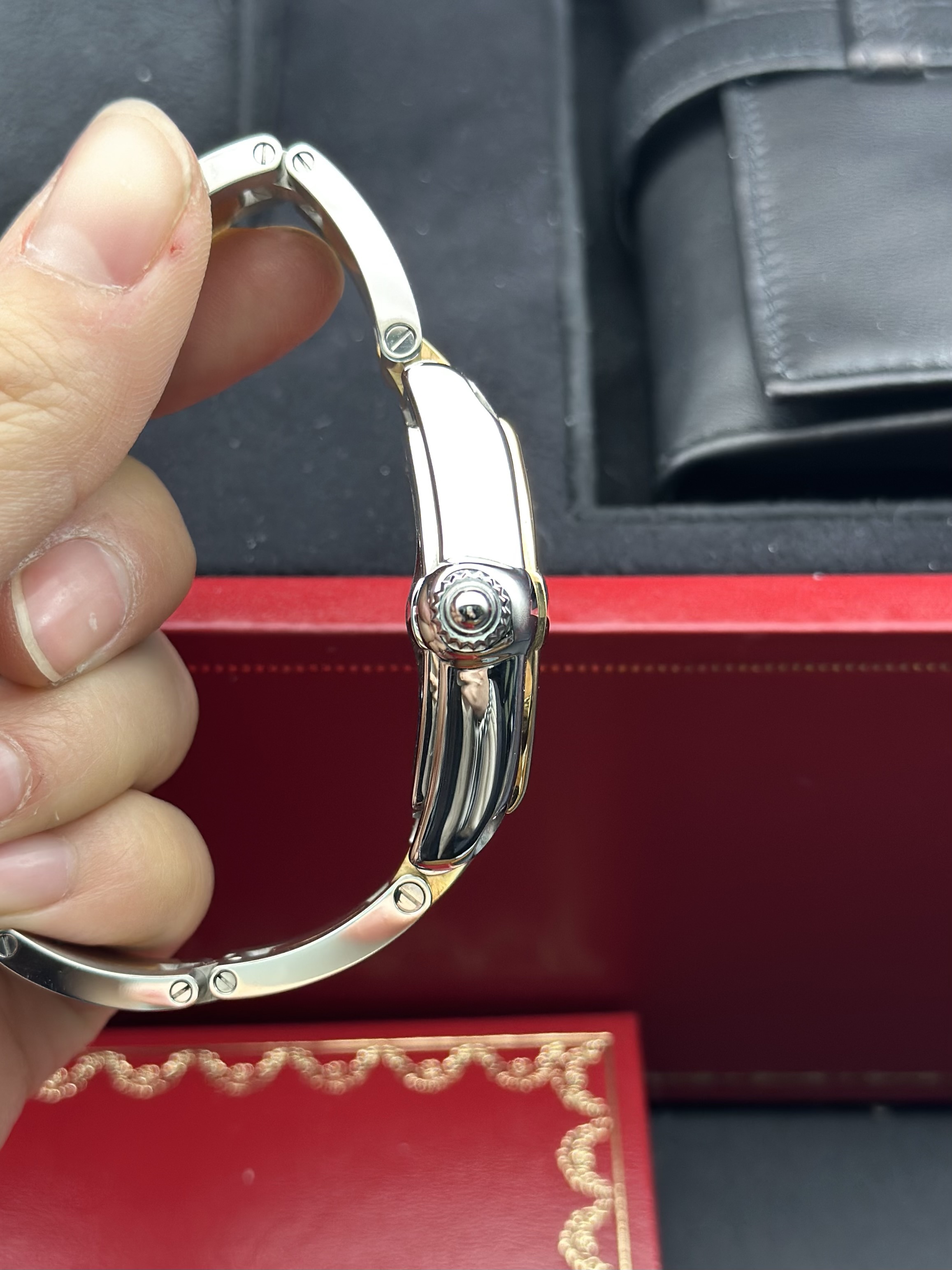 Cartier W62031Y4 detail 3