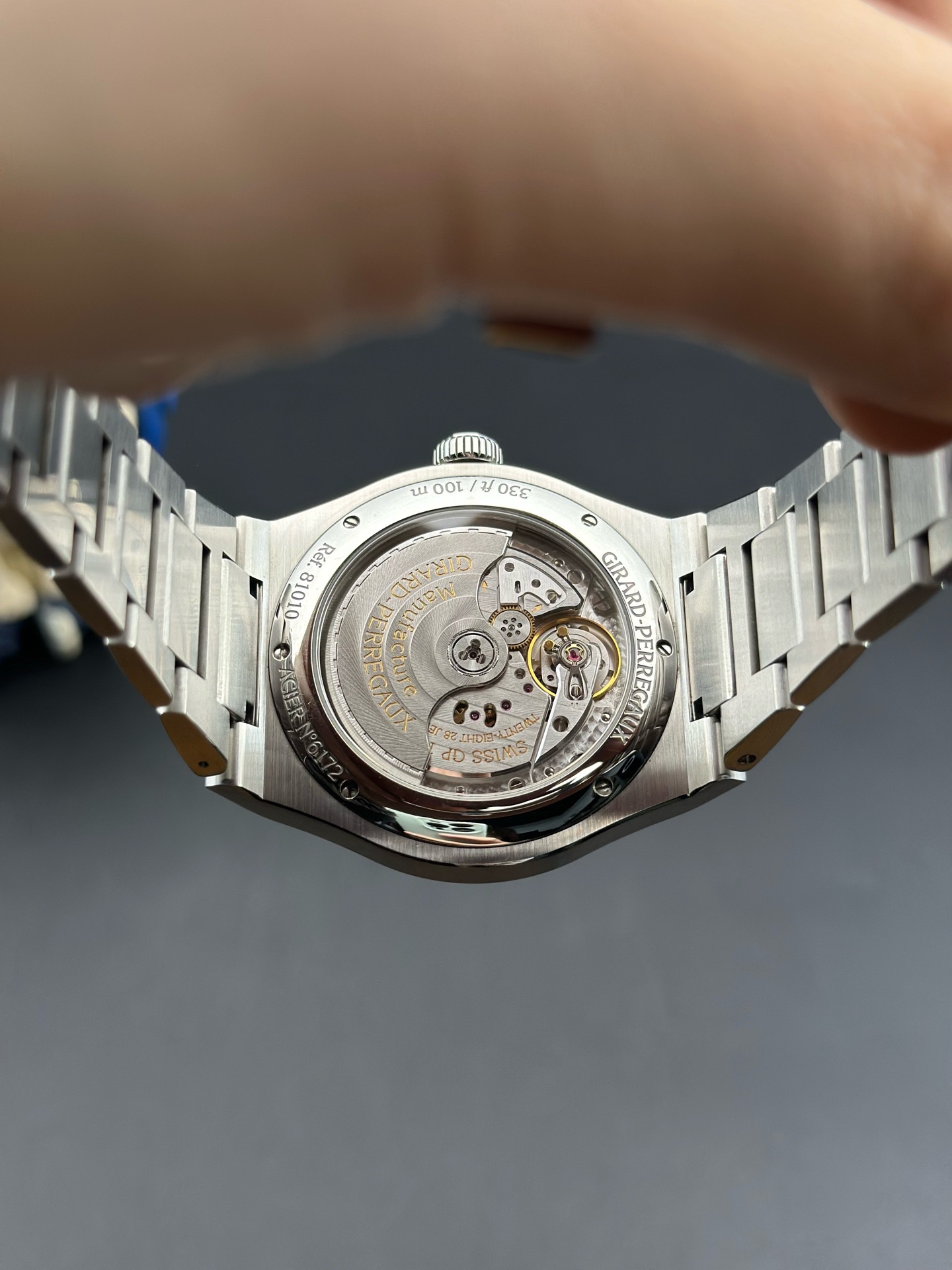 Girard Perregaux 81010-11-431-11A detail 6