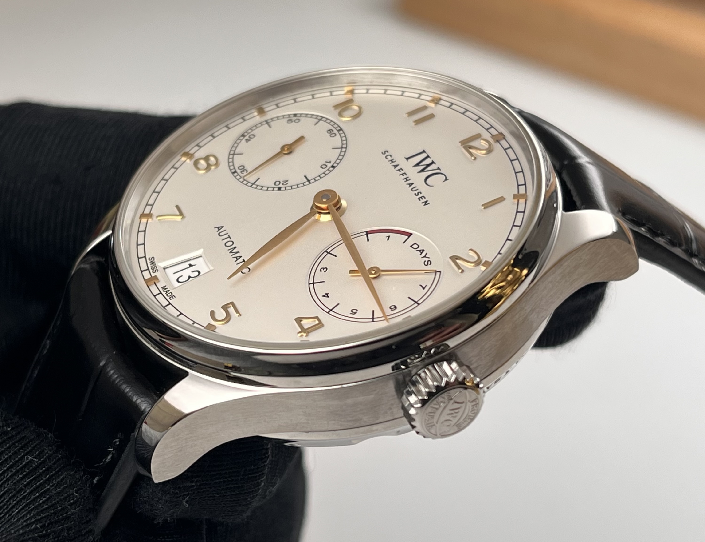 IWC IW500704 detail 3