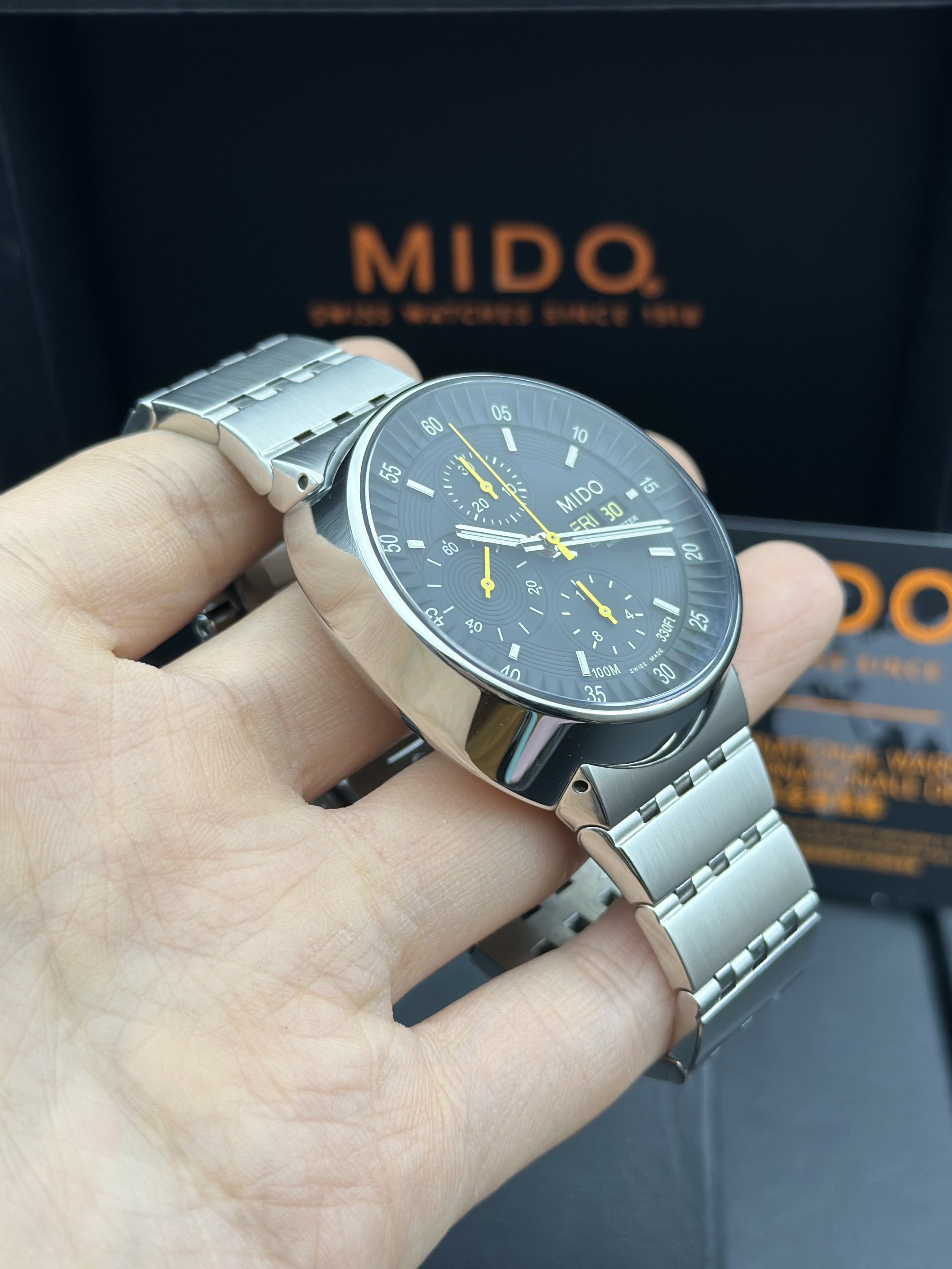 Mido M8360.4.B8.1 detail 2