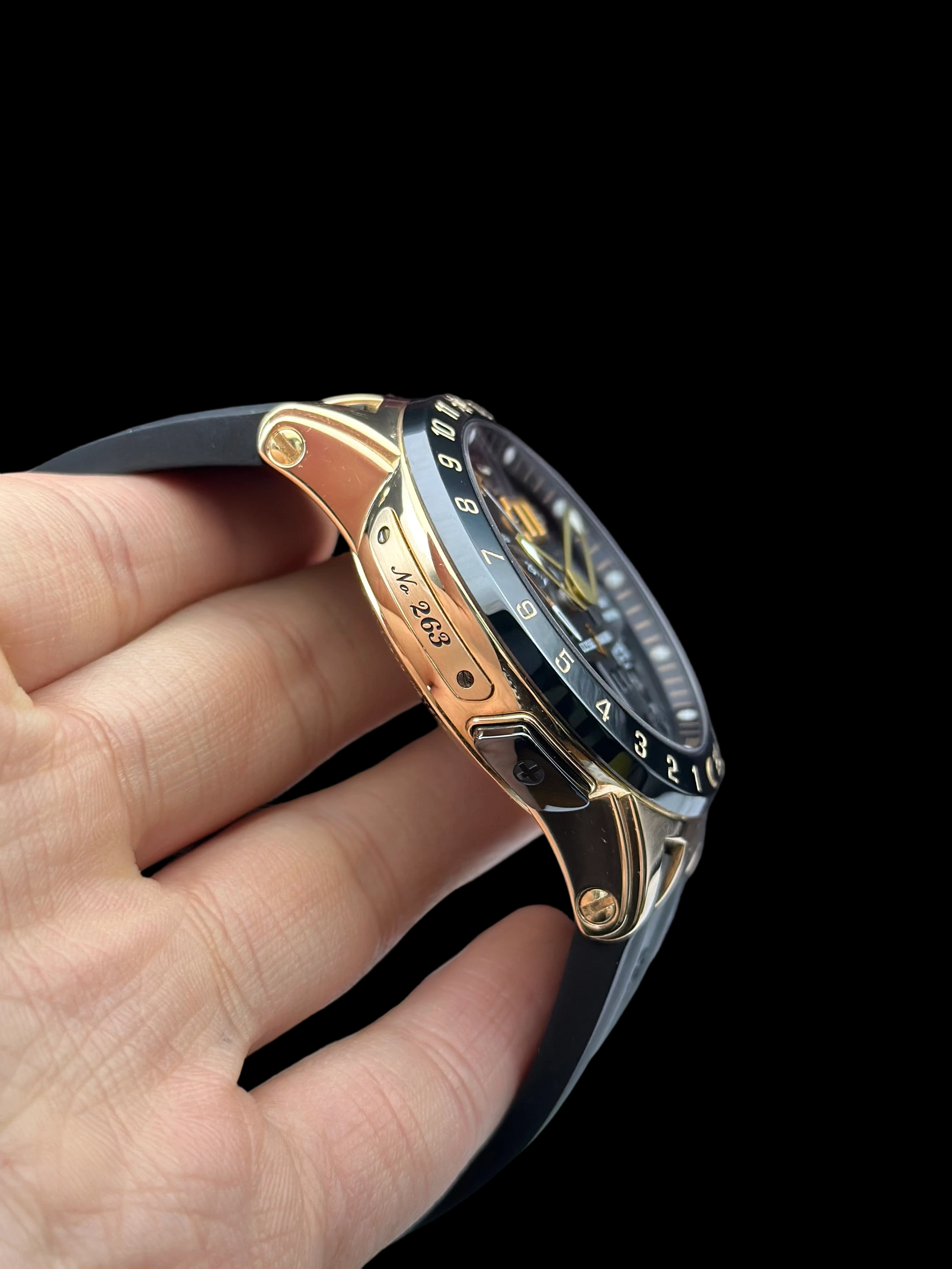 Ulysse Nardin 326-03-3 detail 3
