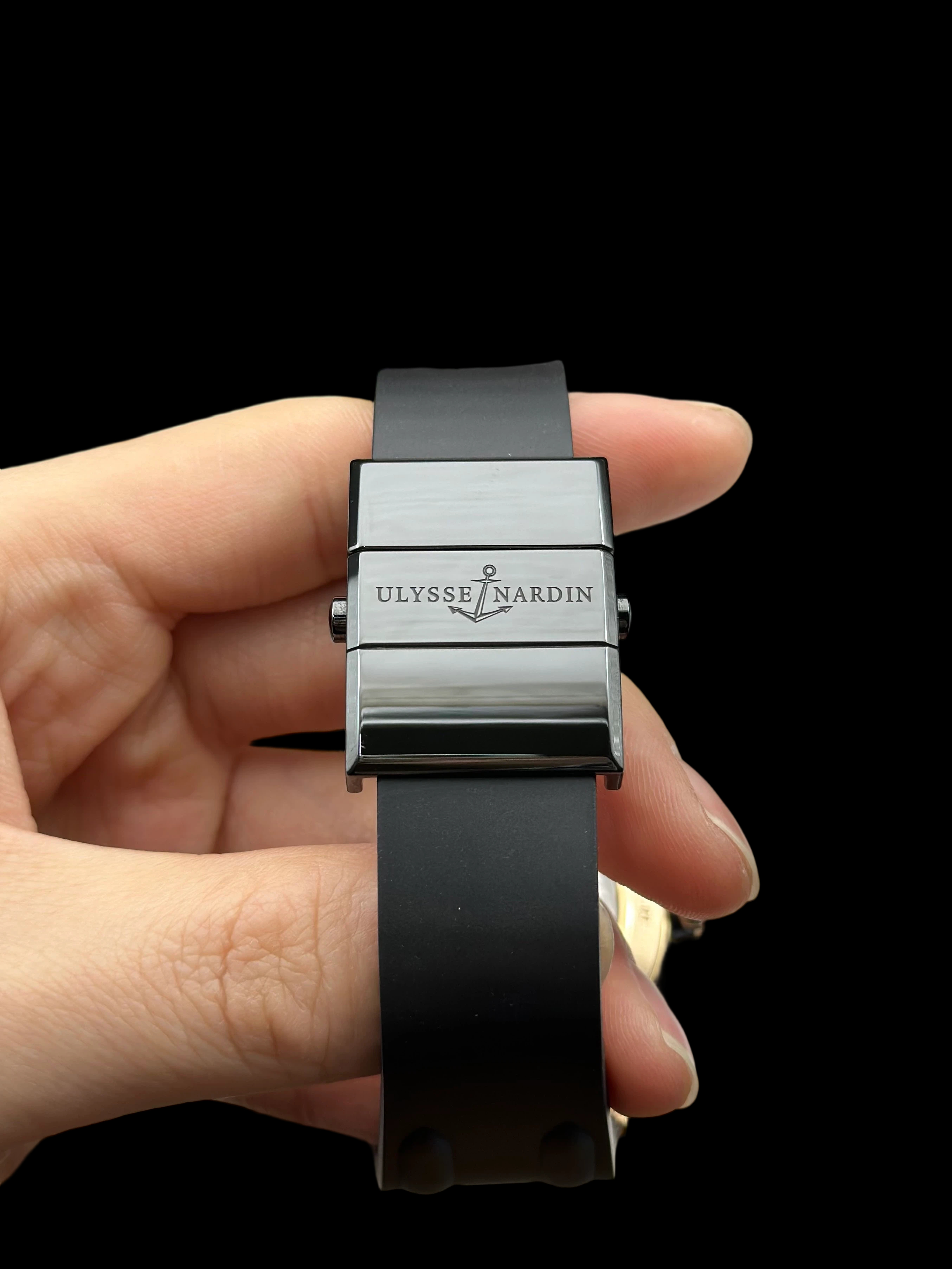 Ulysse Nardin 326-03-3 detail 4