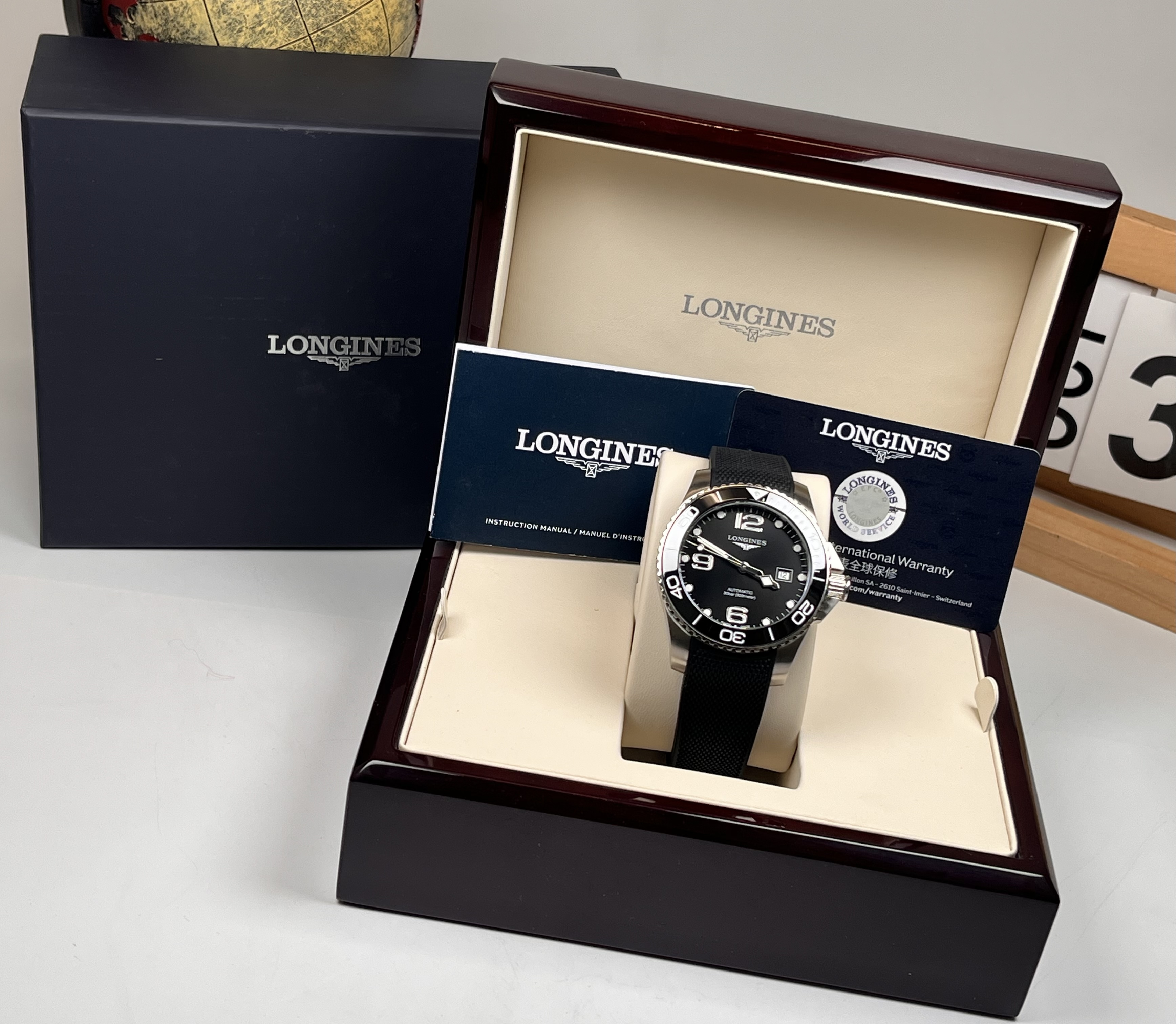 Longines L3.782.4.56.9 detail 7