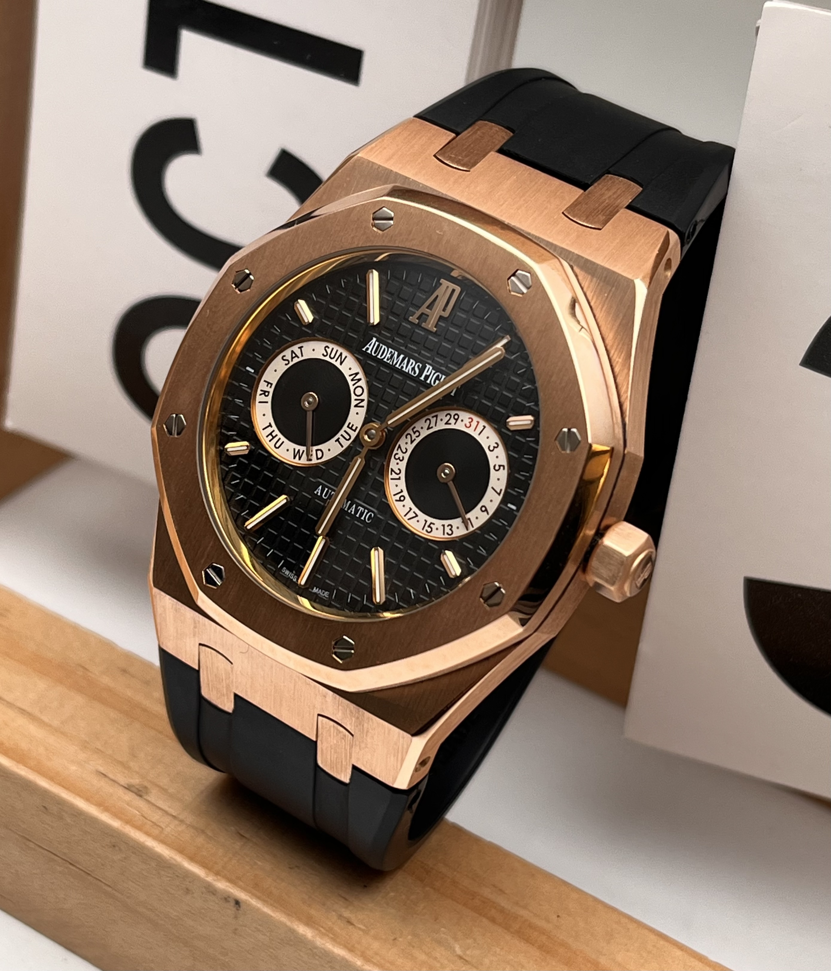 Audemars Piguet 26330OR.OO.D088CR.01 detail 1