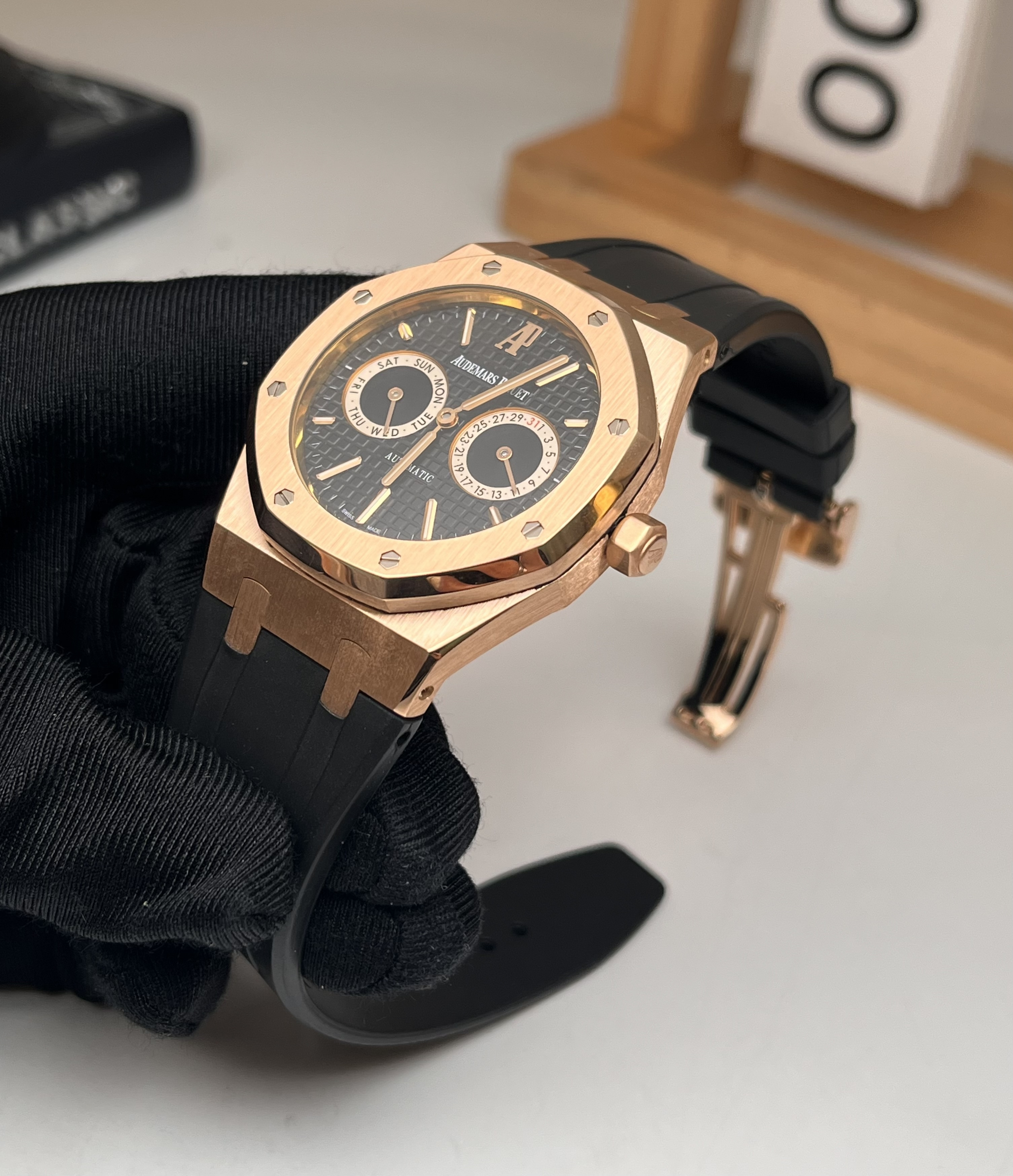 Audemars Piguet 26330OR.OO.D088CR.01 detail 5