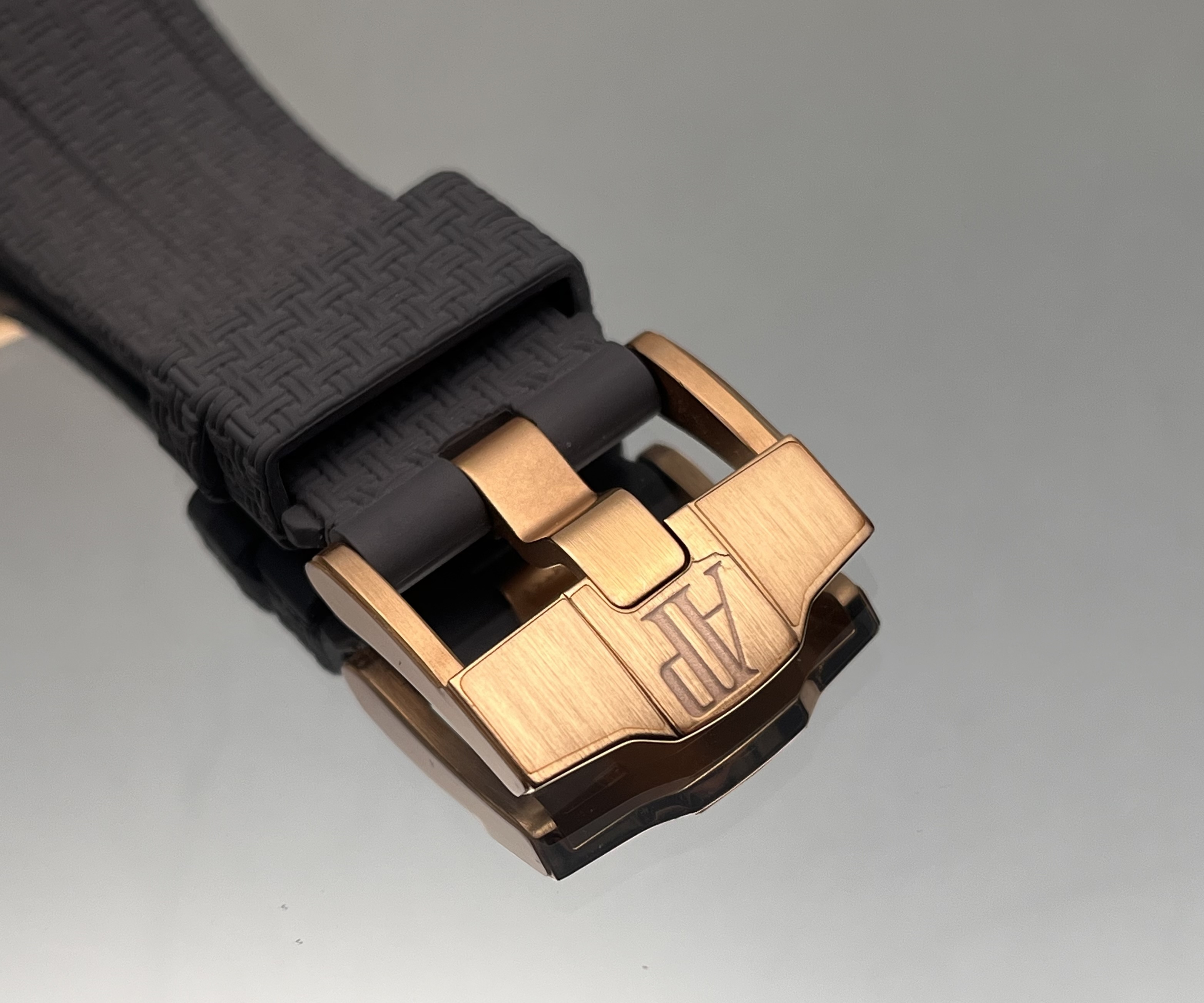 Audemars Piguet 26470OR.OO.A125CR.01 detail 3