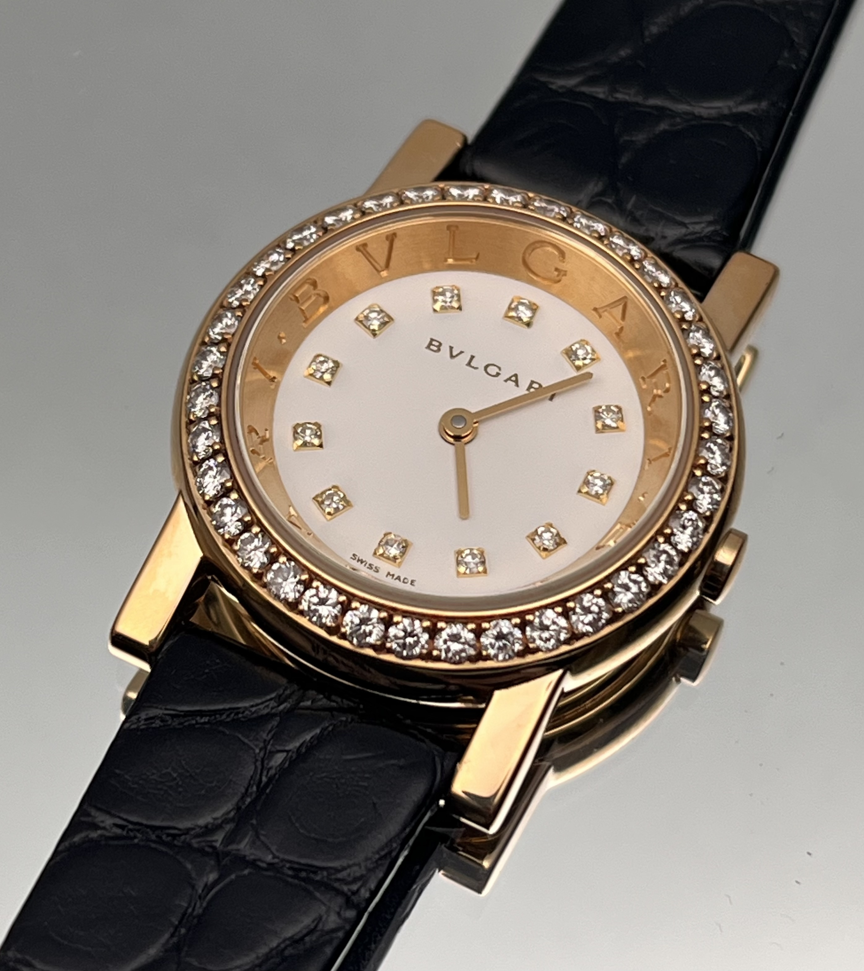 Bulgari AT26GL detail 5