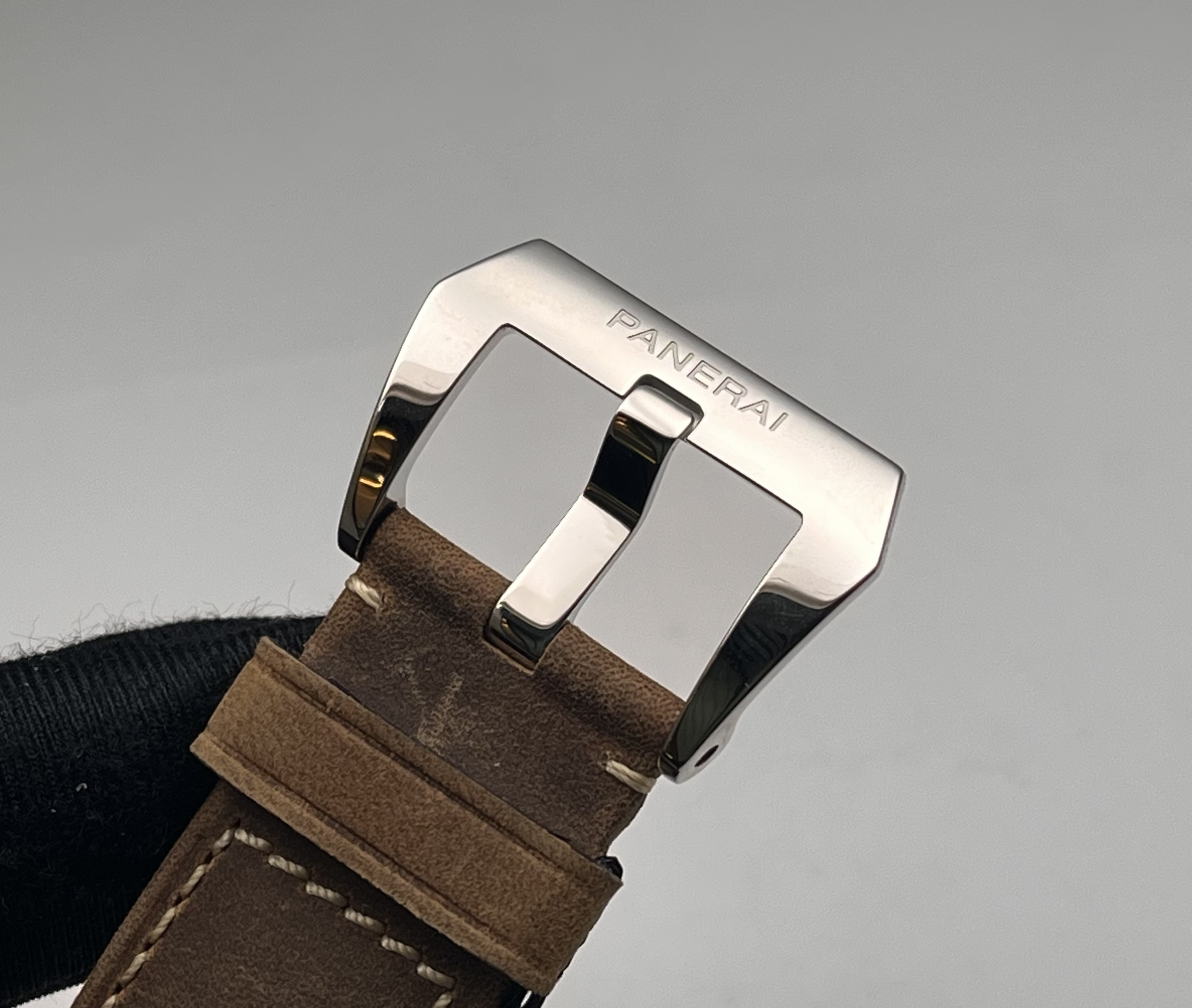 Panerai PAM00425 detail 5