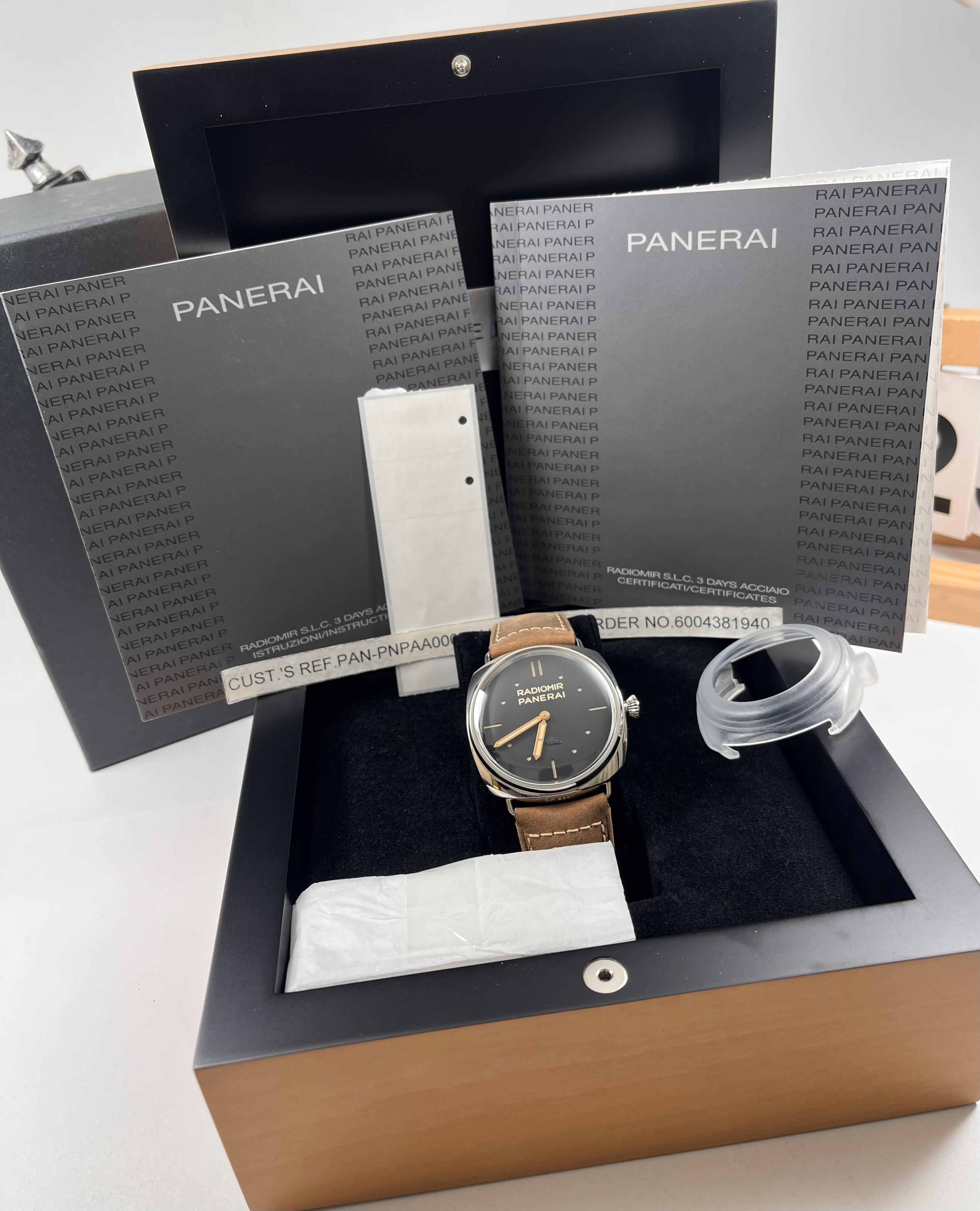 Panerai PAM00425 detail 7