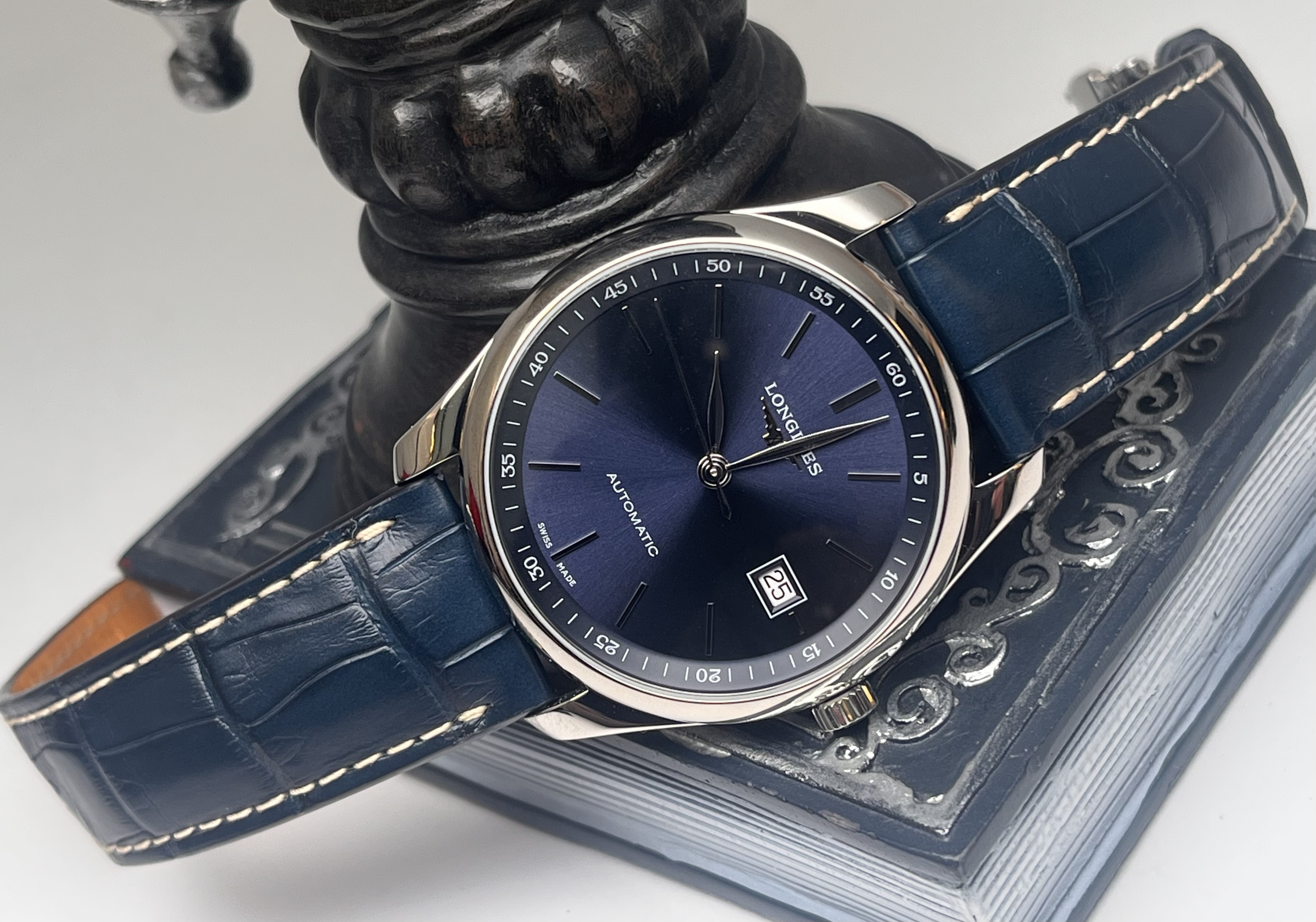 Longines L2.793.4.92.0 detail 1