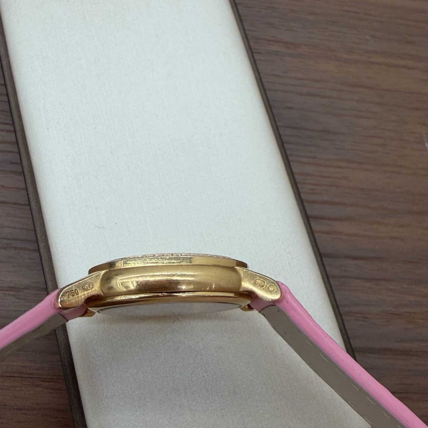 Audemars Piguet 77209OR detail 2