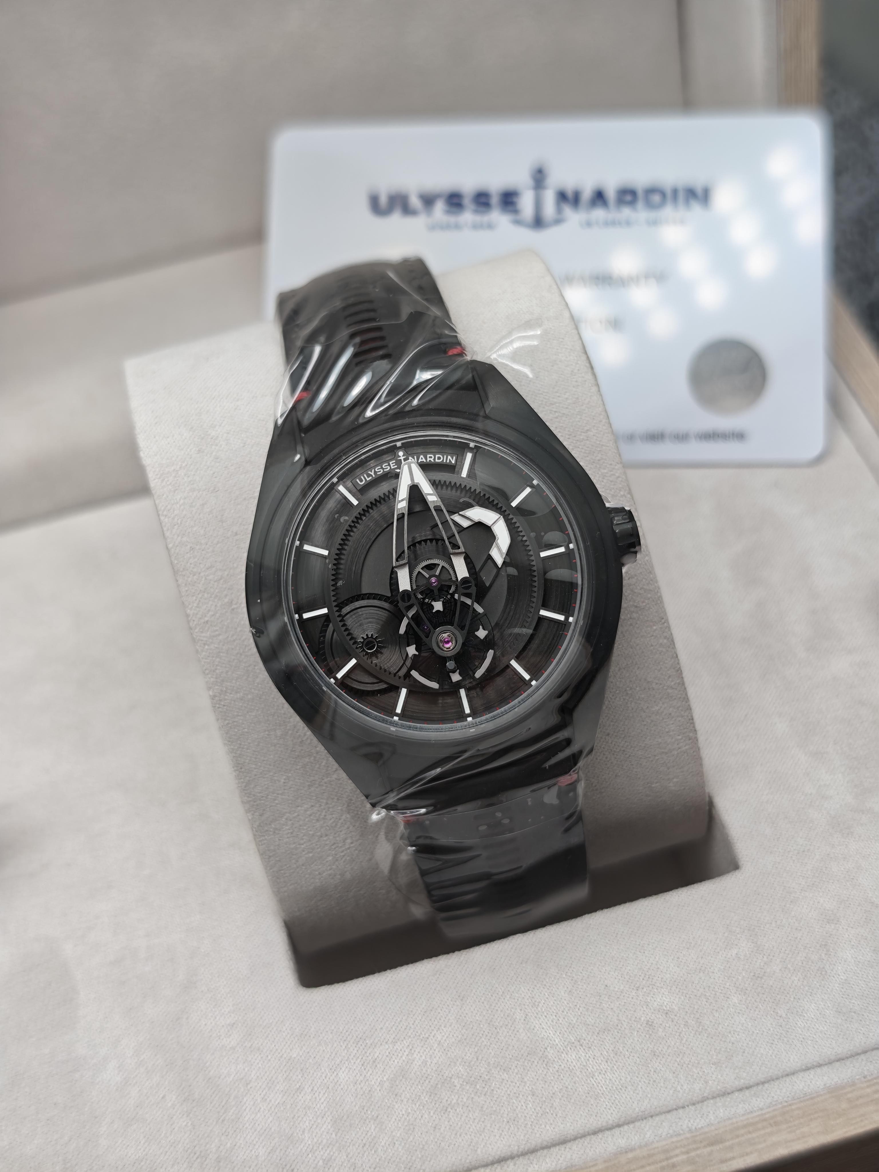Ulysse Nardin 2303-270 / BLACK detail 1