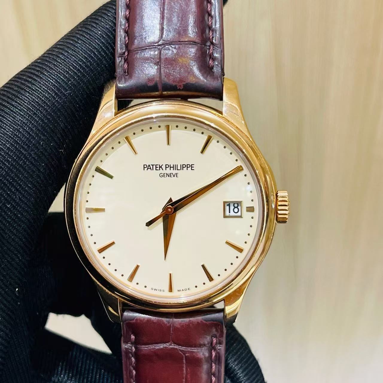 Patek Philippe 5227R-001 detail 1
