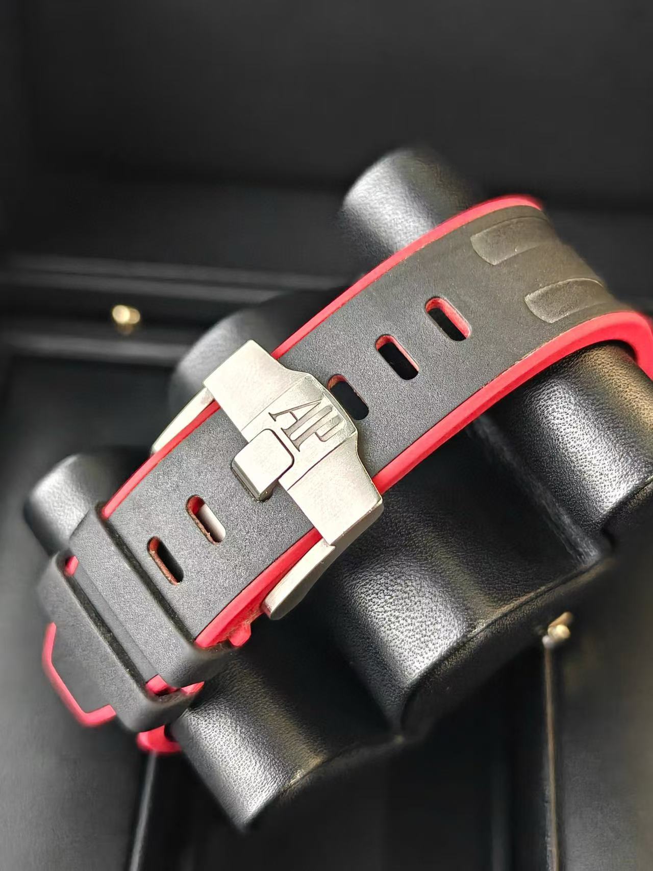 Audemars Piguet 26470SO.OO.A002CA.01 detail 5