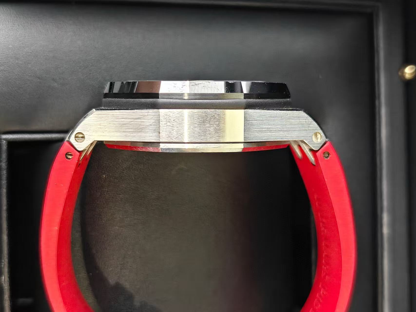 Audemars Piguet 26470SO.OO.A002CA.01 detail 4